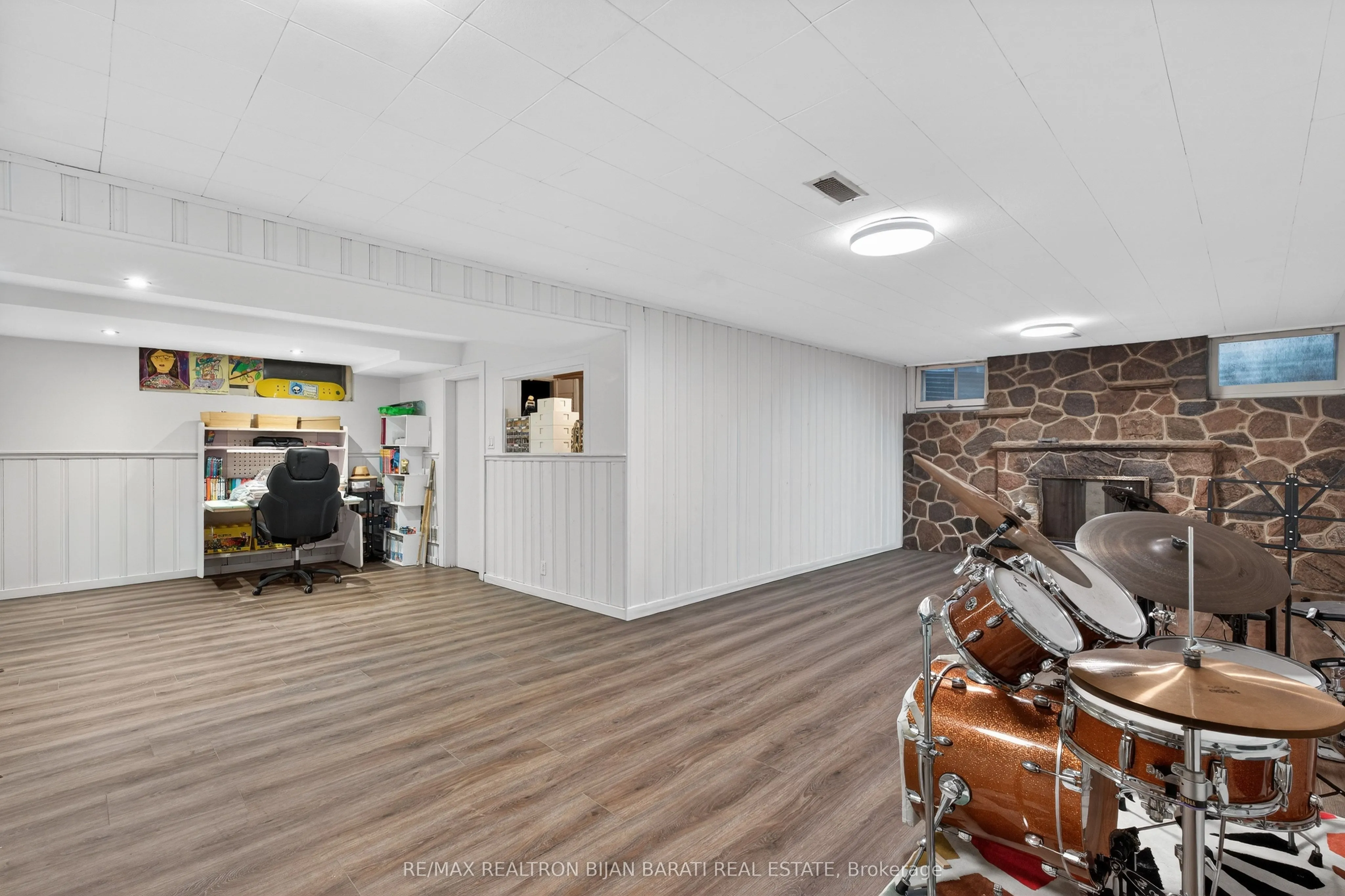 215 Grandview Avenue