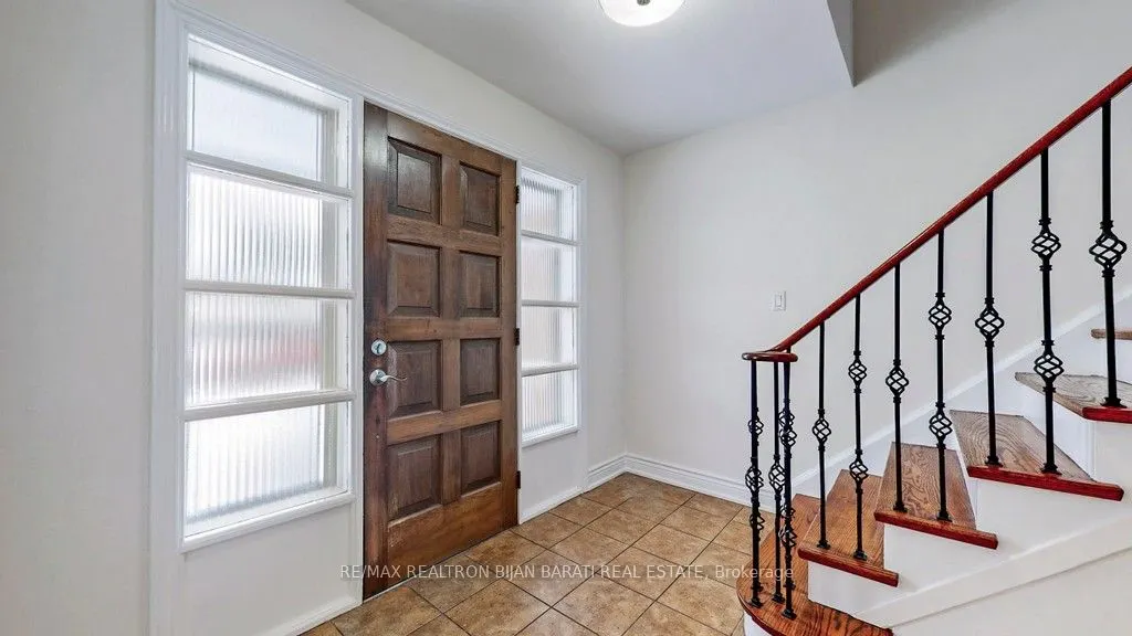 215 Grandview Avenue