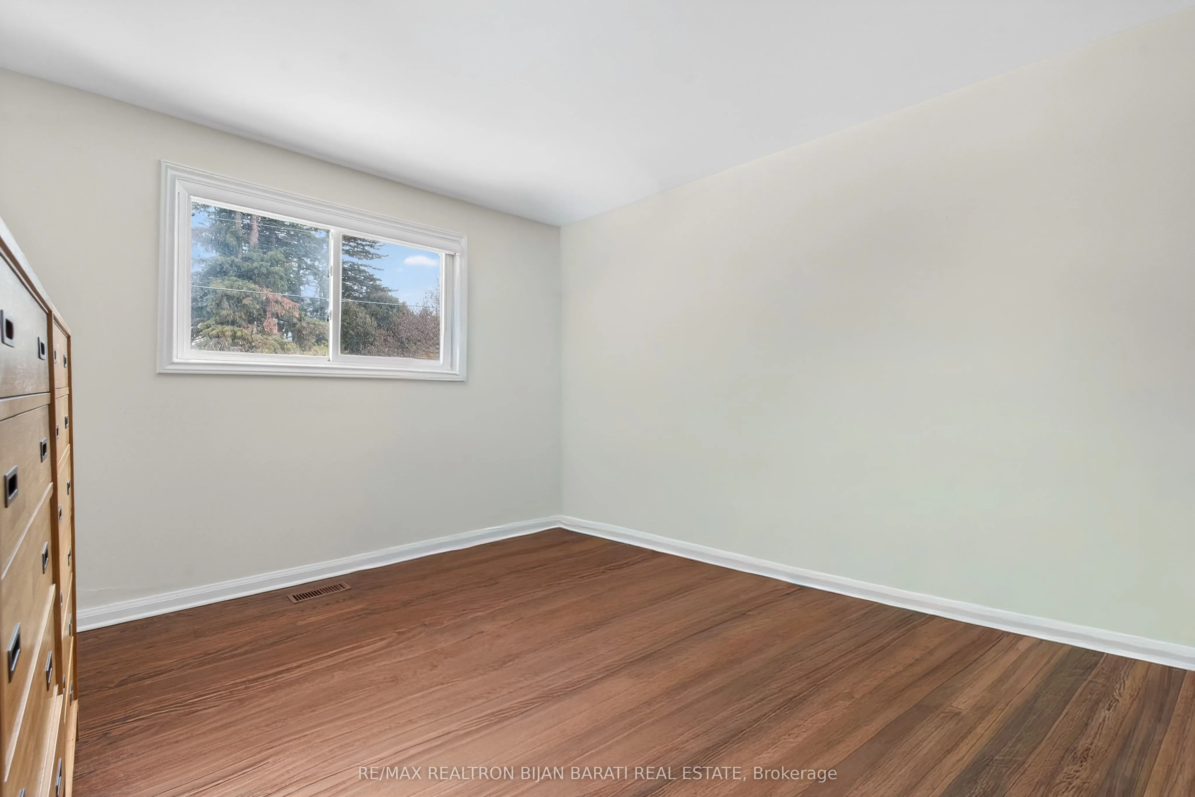 215 Grandview Avenue