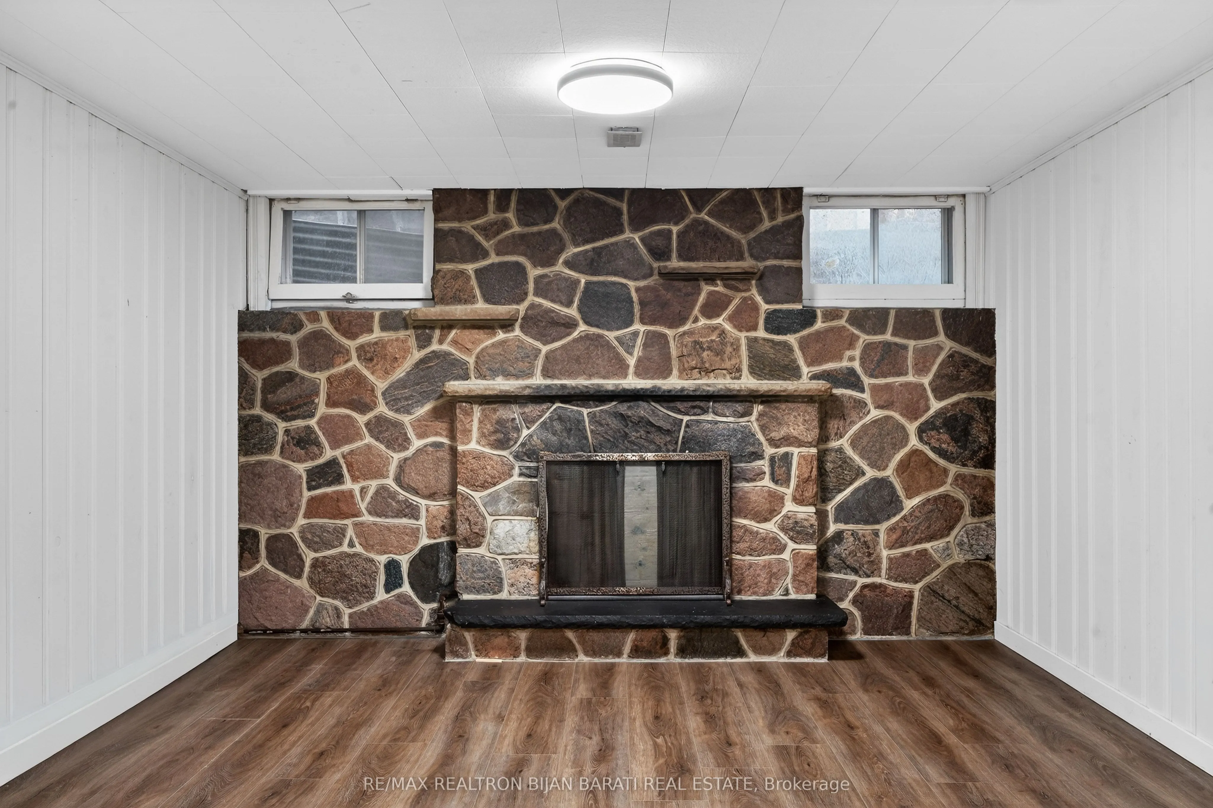 215 Grandview Avenue