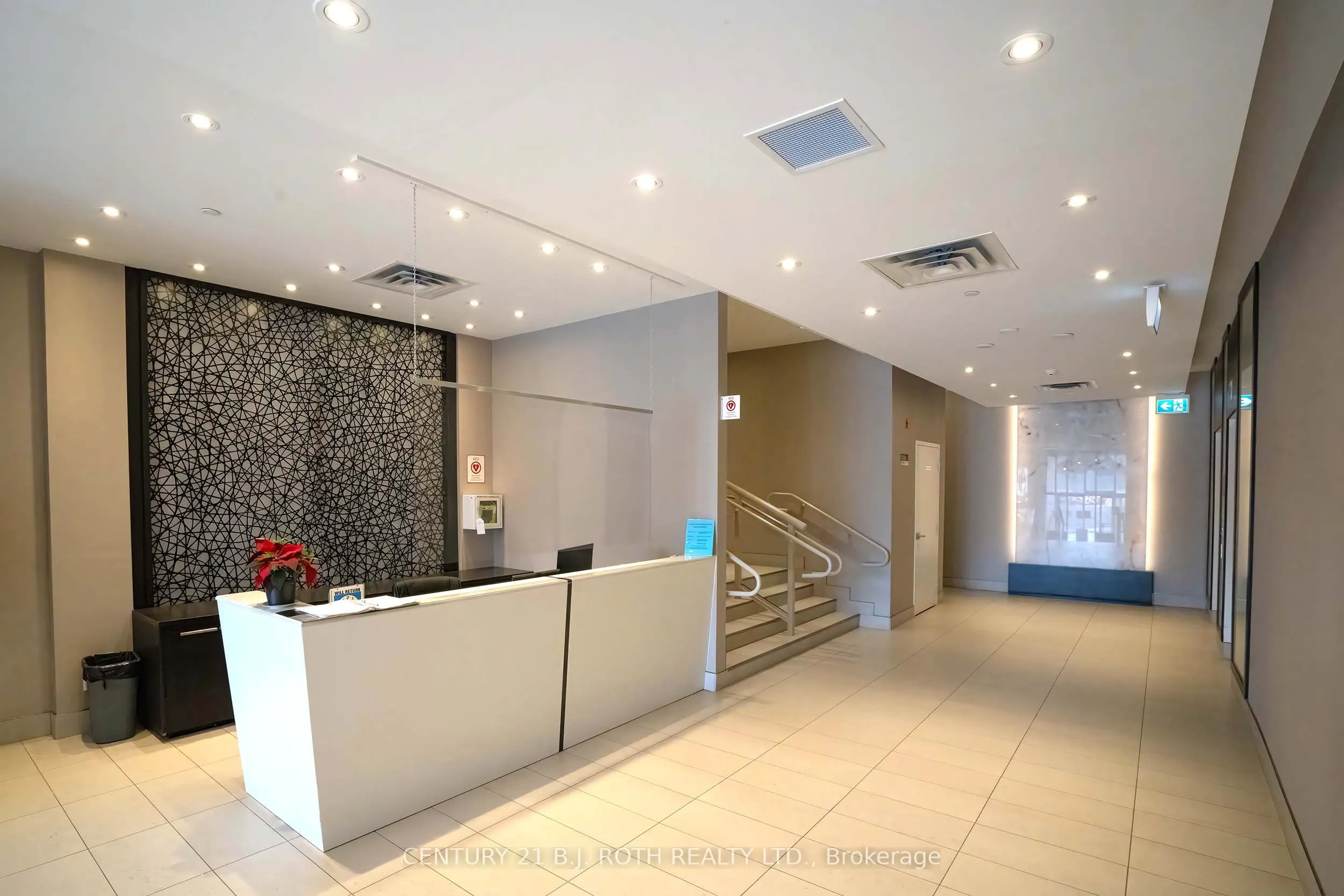 15277 Yonge Street S #313