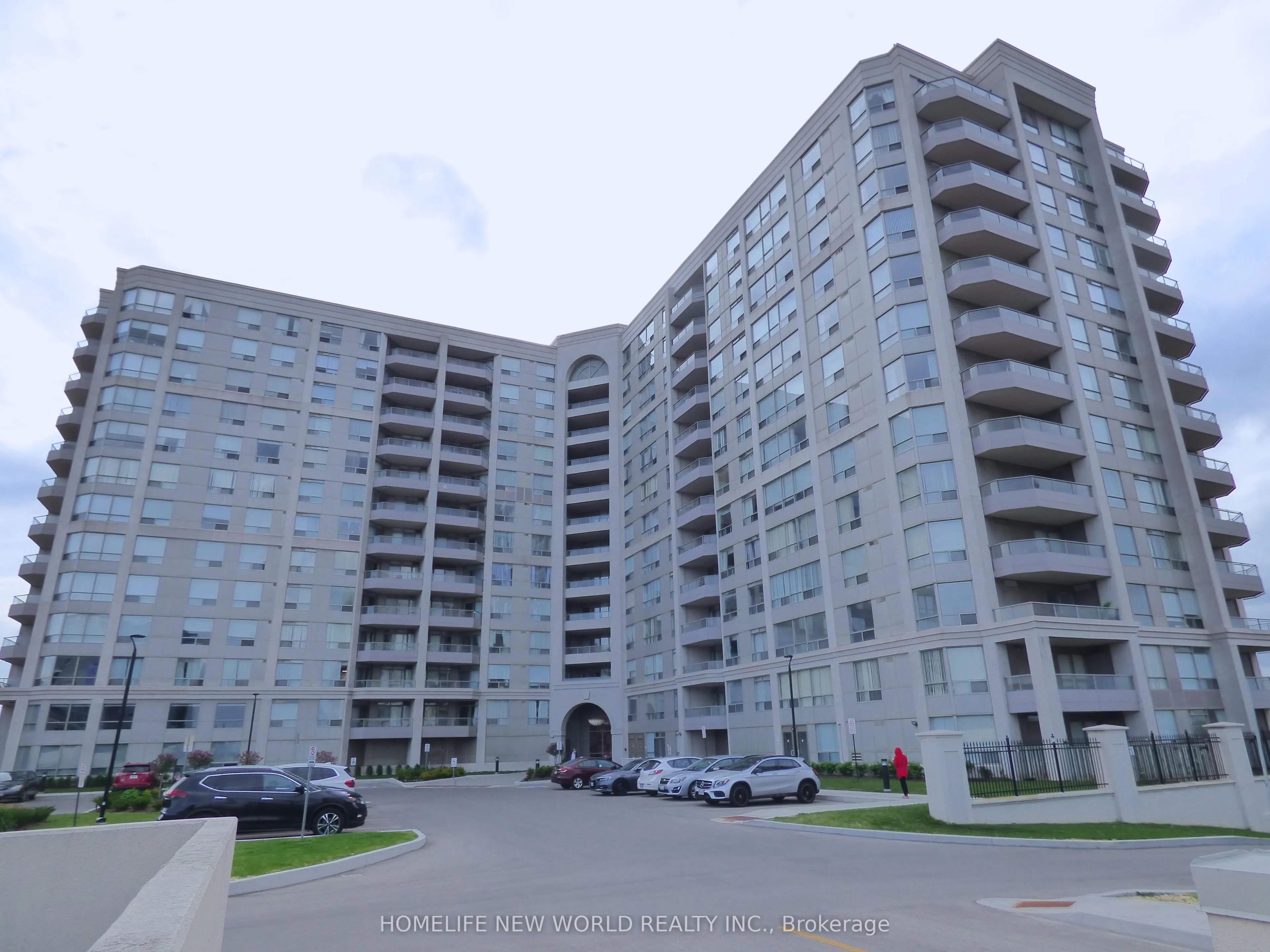9015 Leslie Street #507