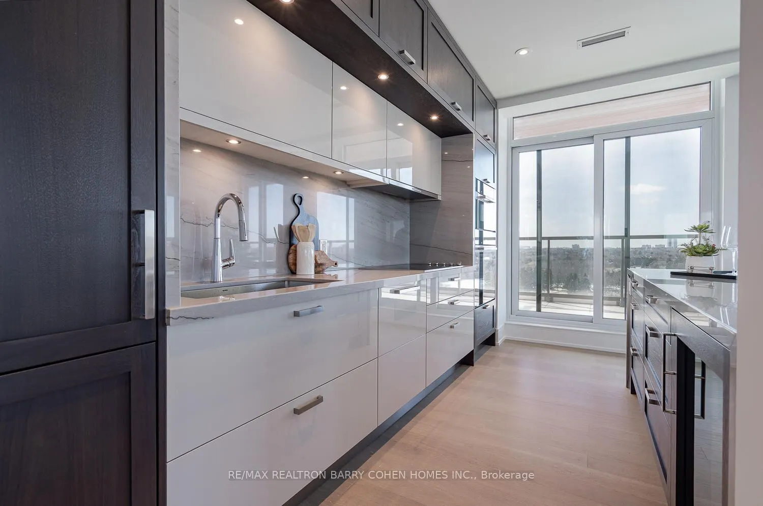 397 Royal Orchard Boulevard #1008