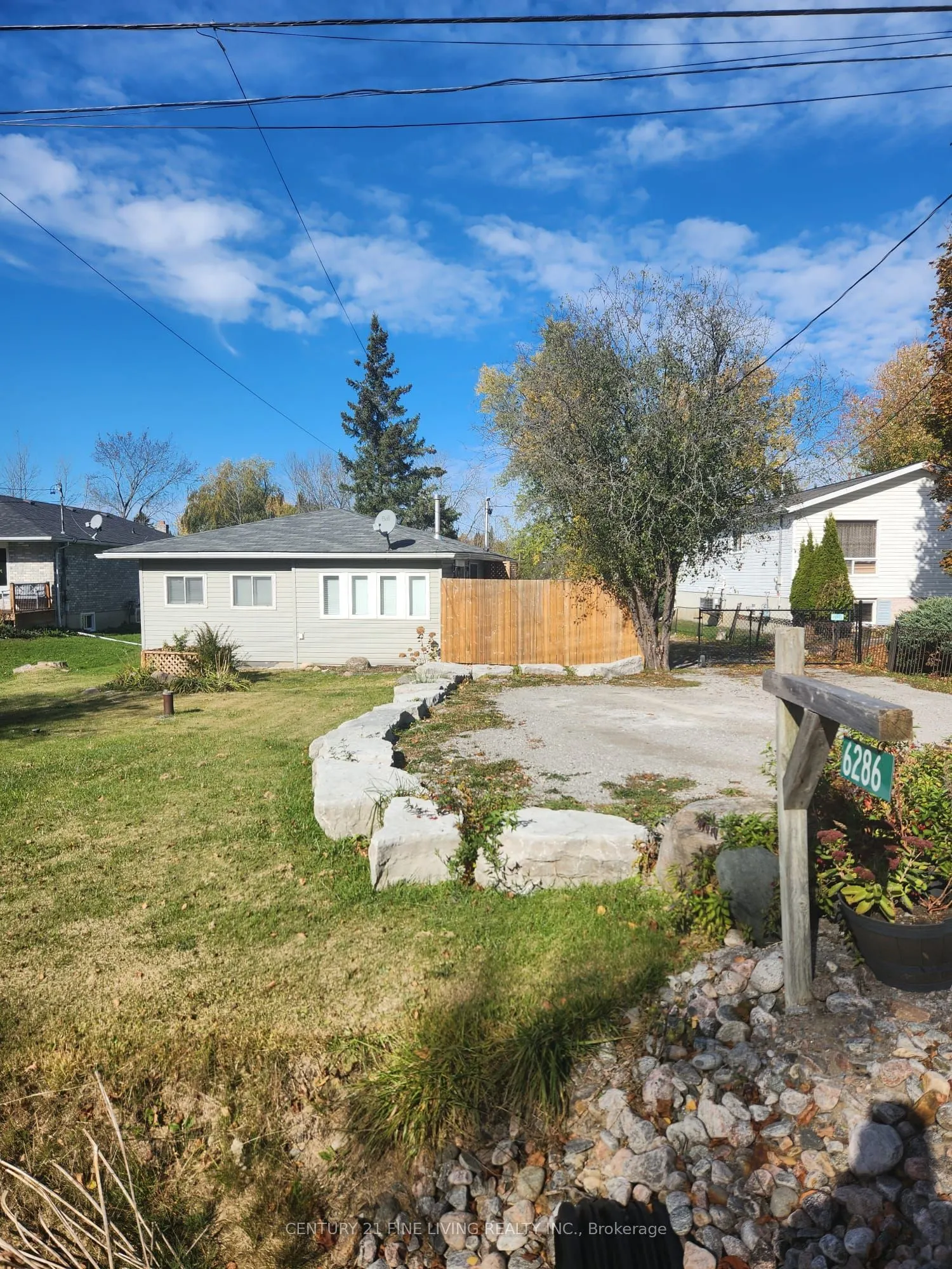 6286 Black River Road
