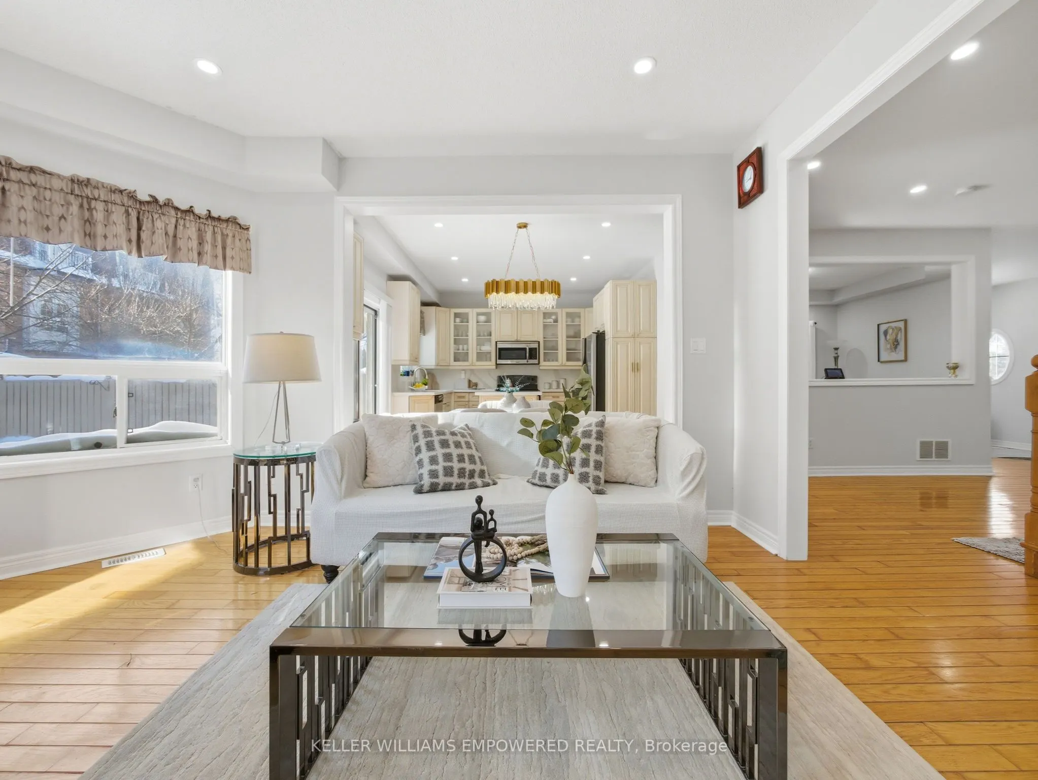 81 Old Colony Road
