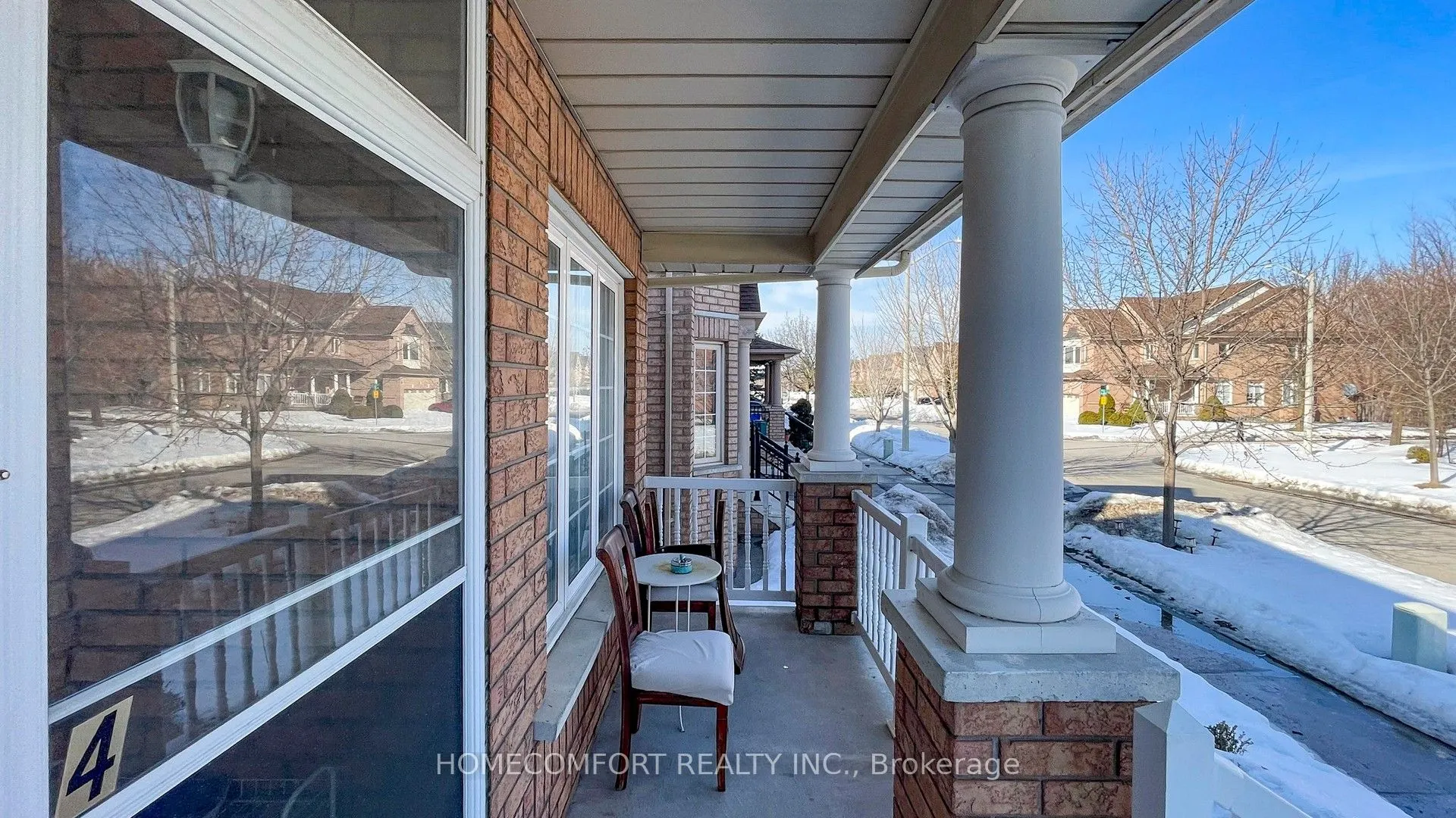 4 Caymus Street