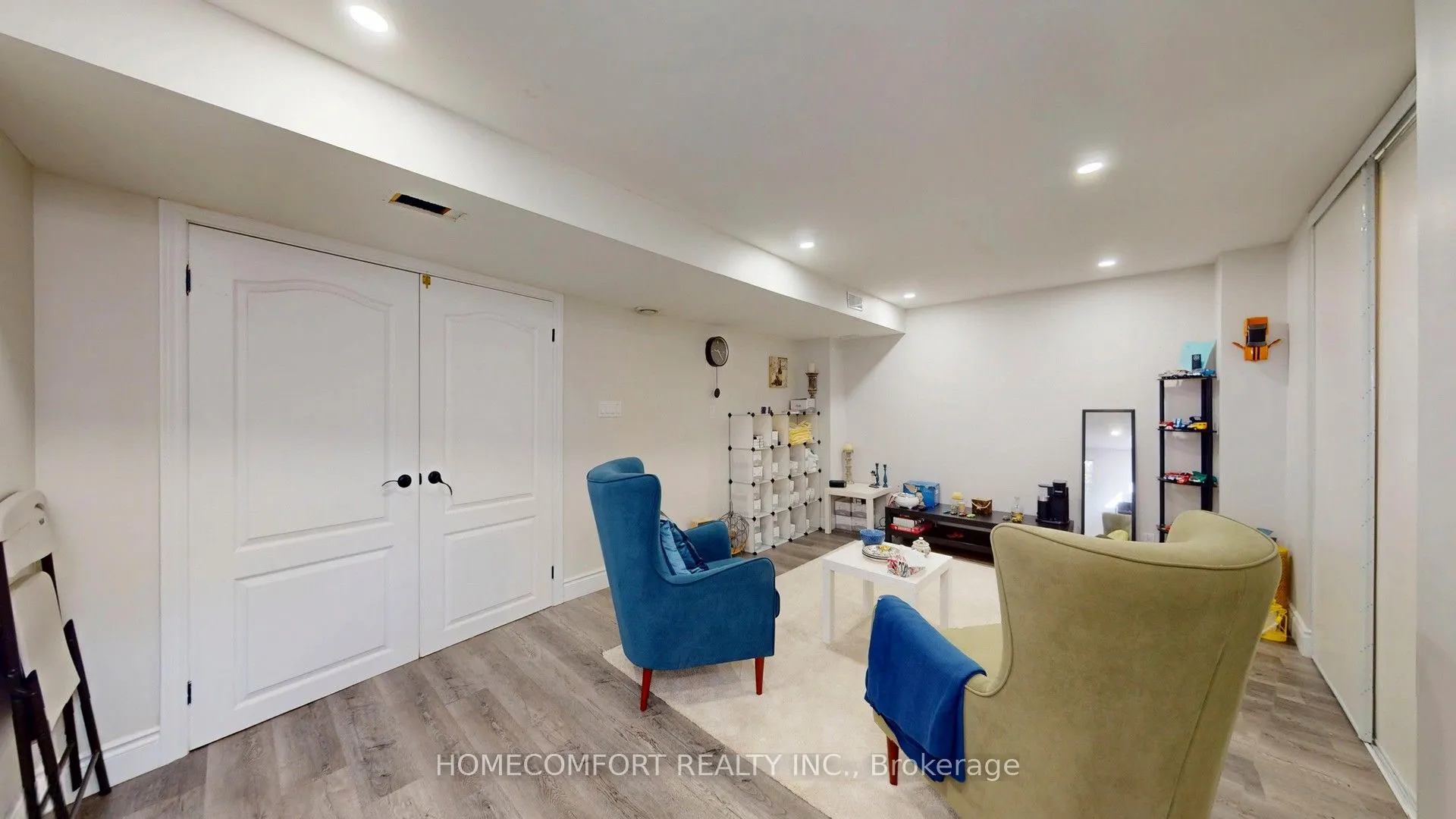 4 Caymus Street