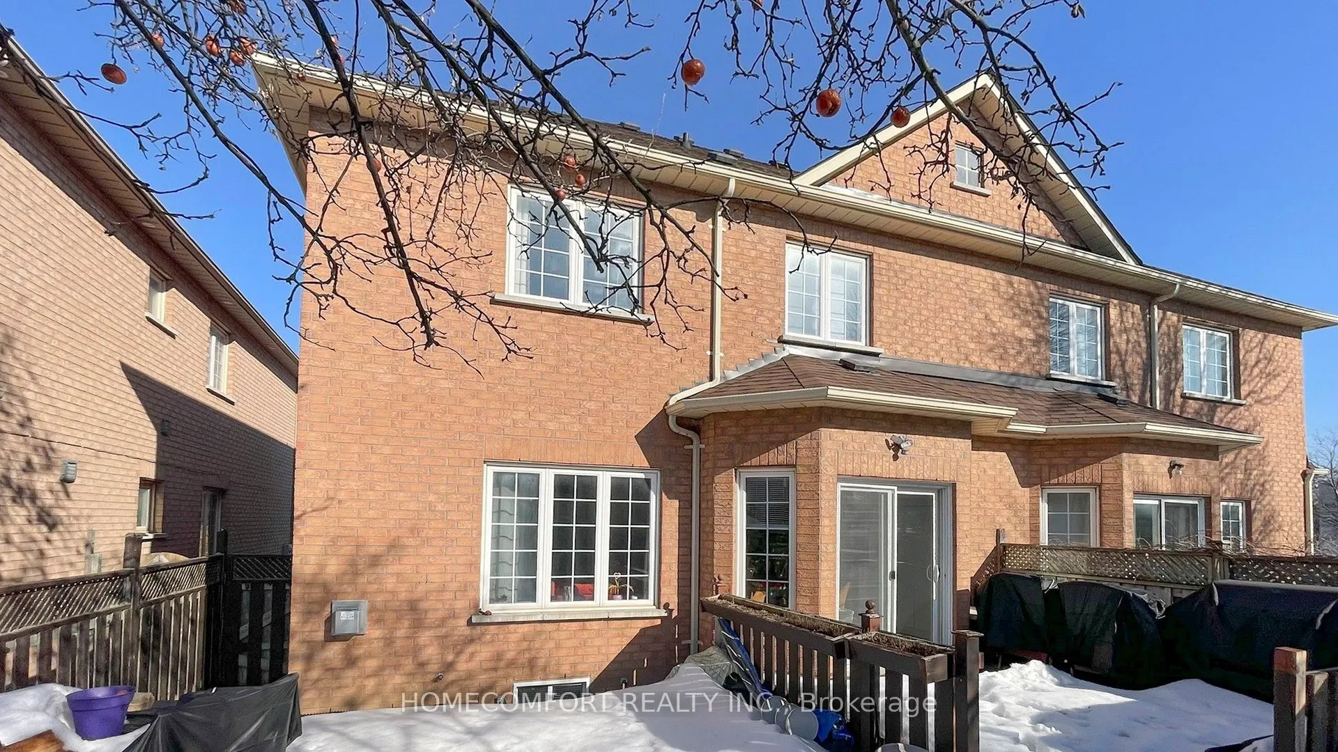 4 Caymus Street