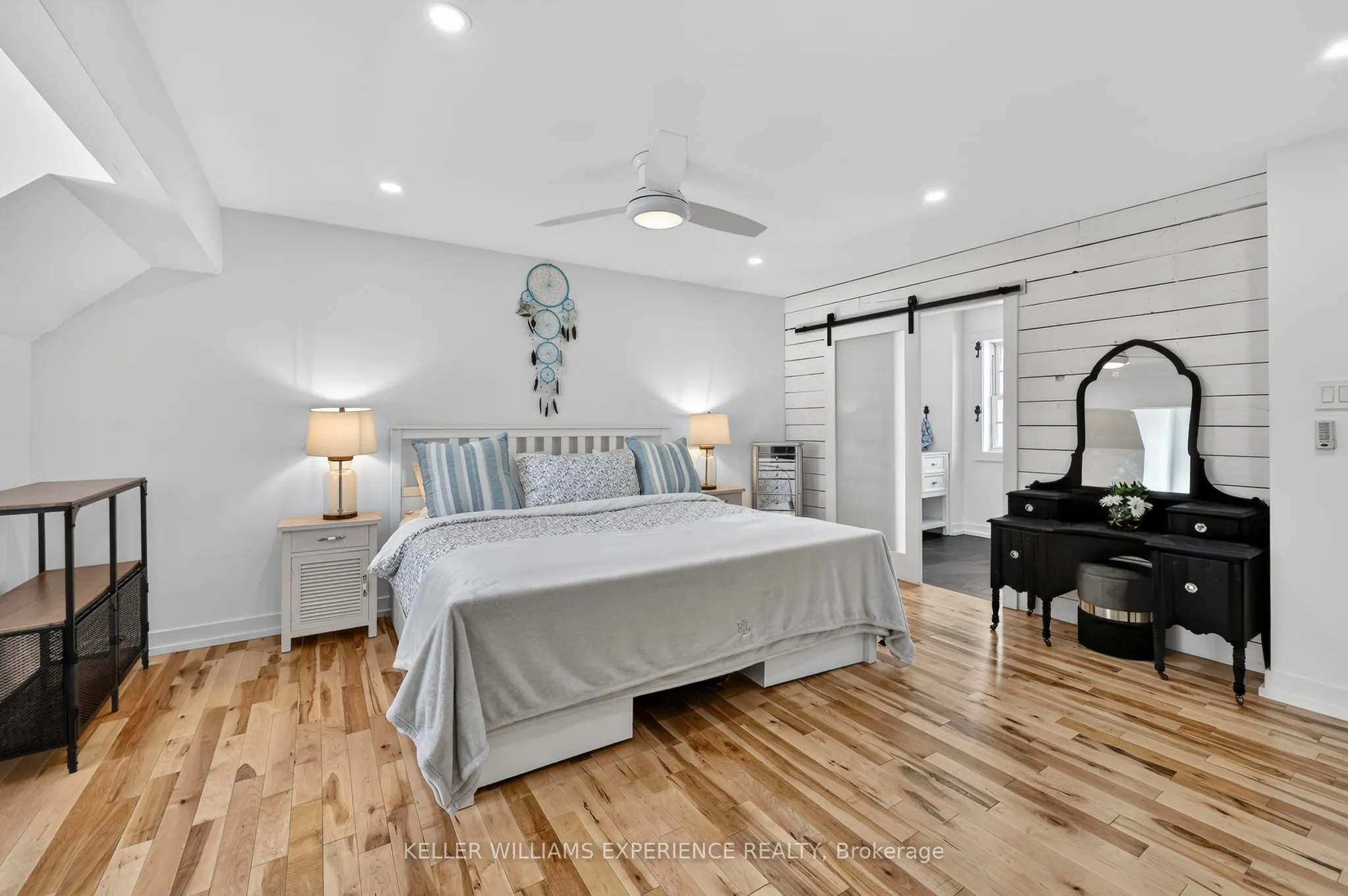 2 Algonquin Heights Court