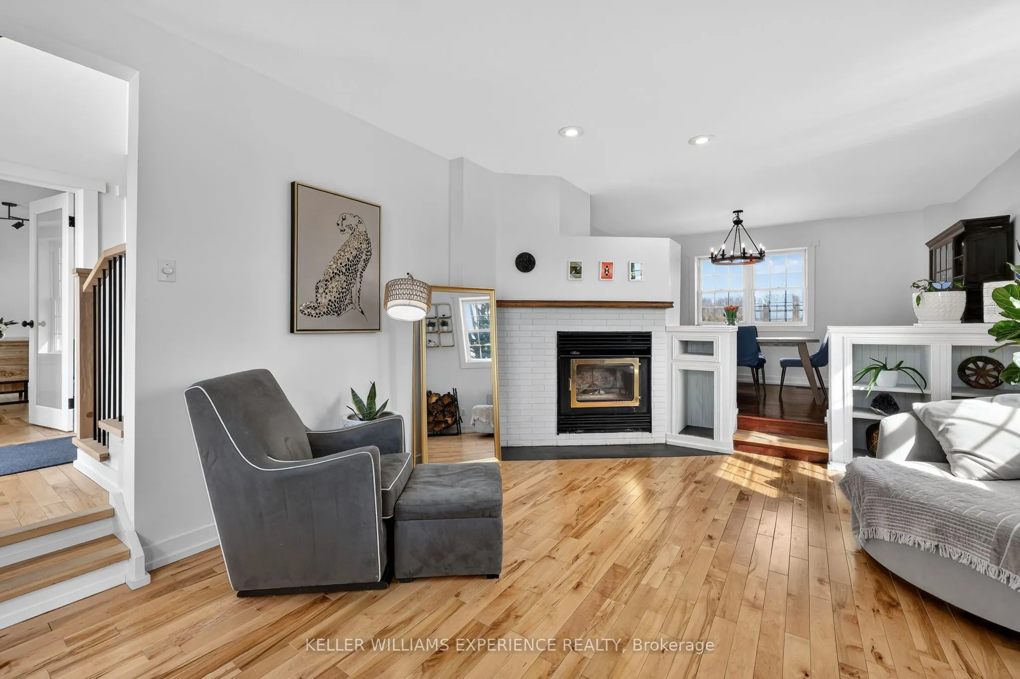 2 Algonquin Heights Court