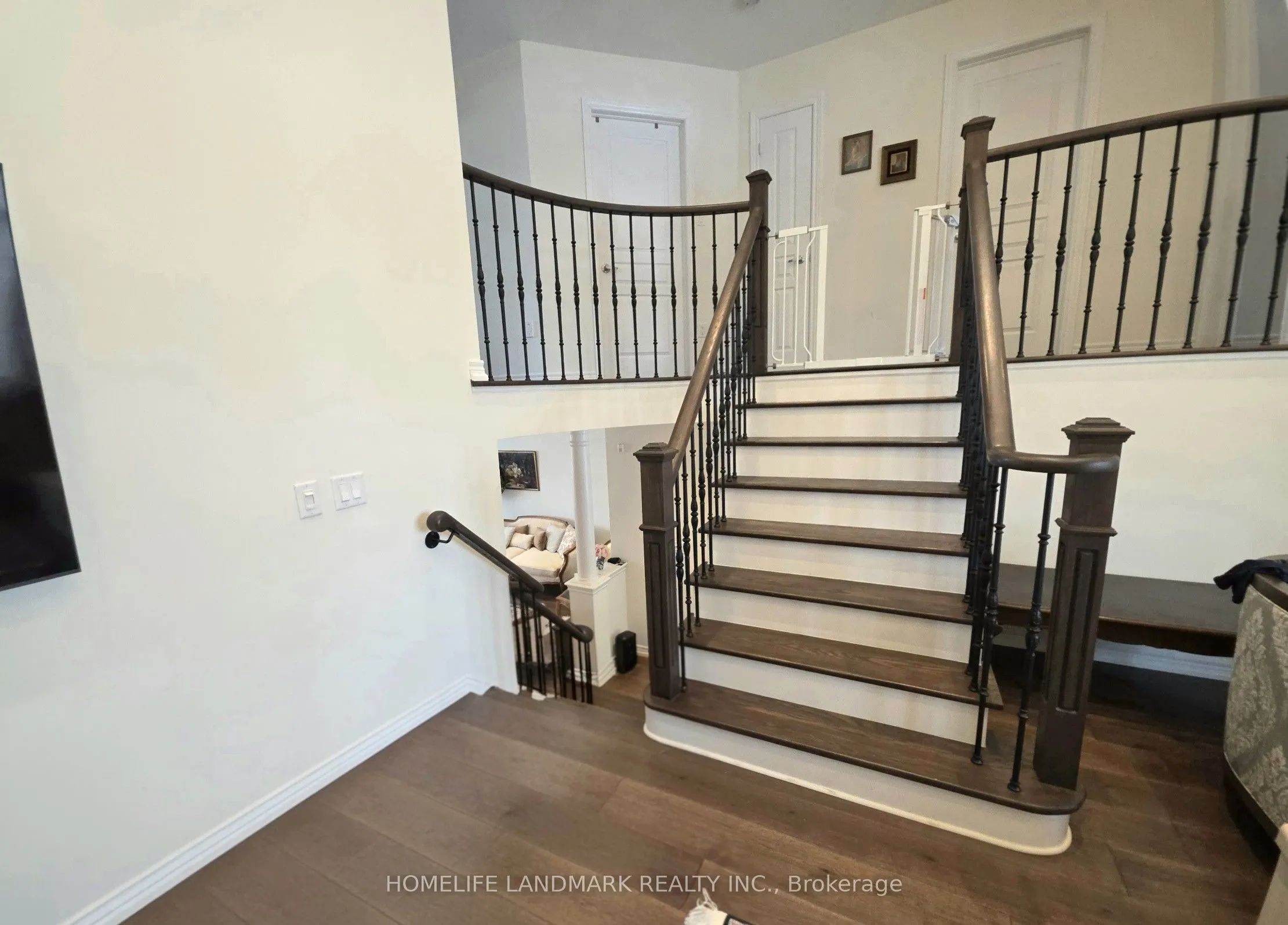41 Mansard Drive