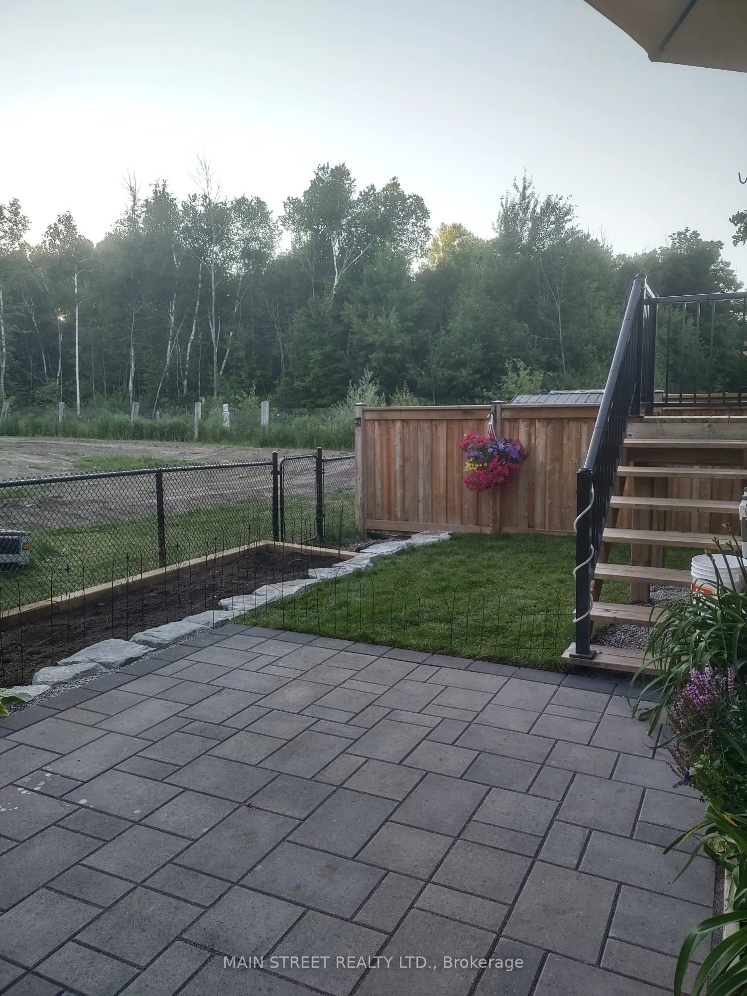 42 Prosser Crescent
