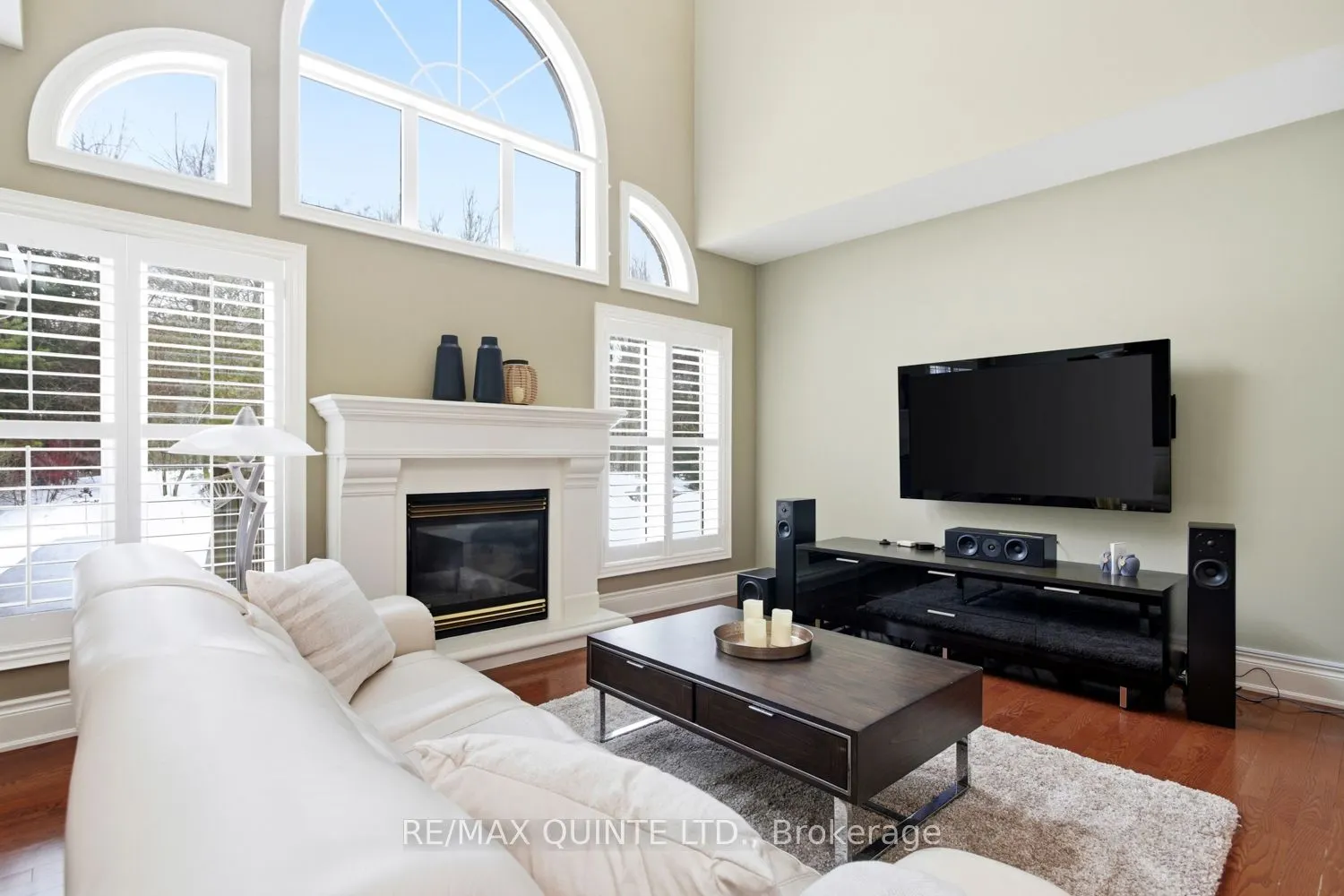 2 Treeview Avenue