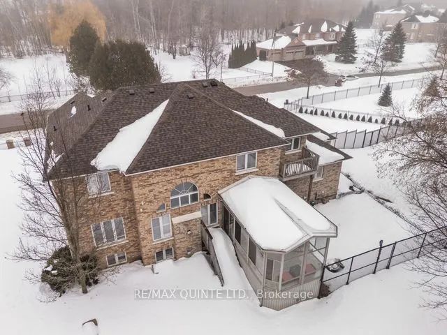 2 Treeview Avenue