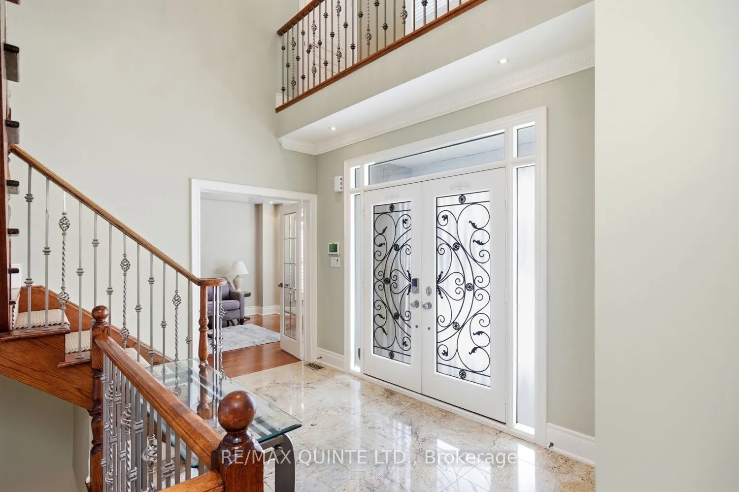 2 Treeview Avenue