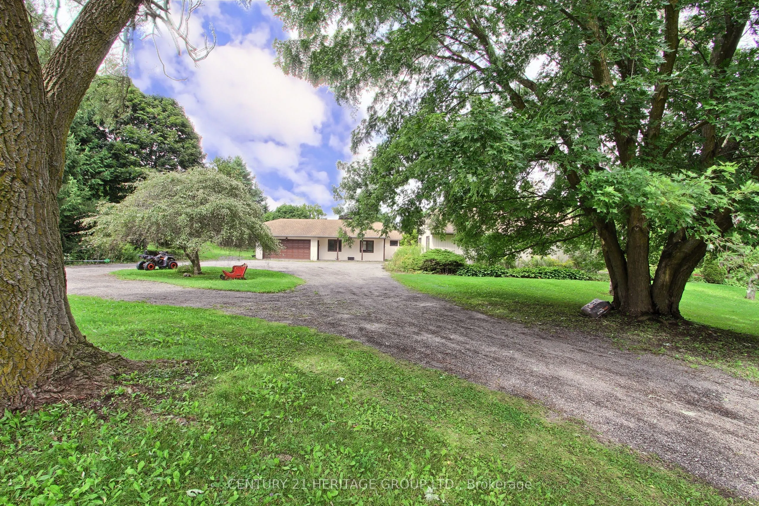 7670 19th Side Road