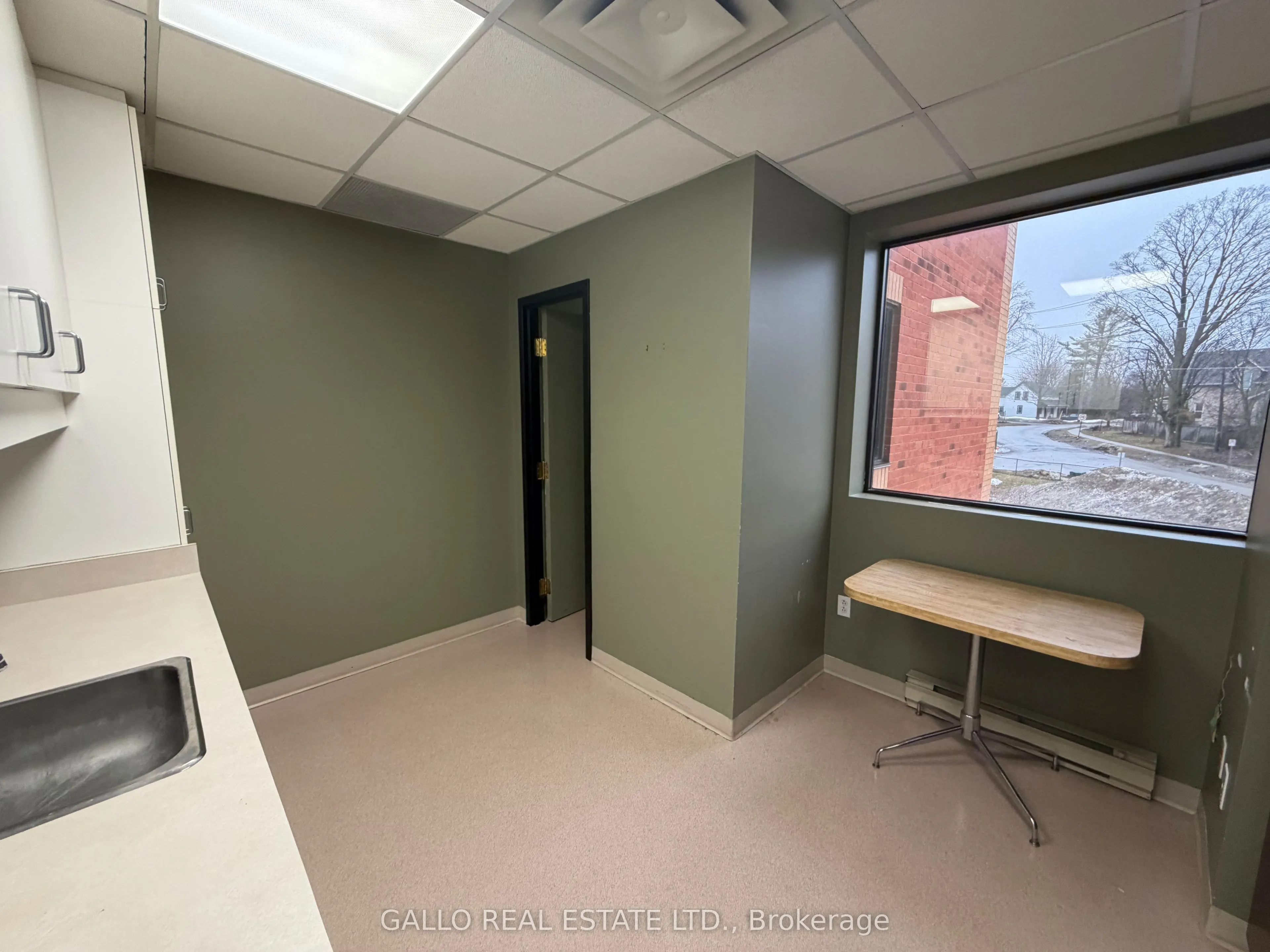 2 CAMPBELL Drive #207