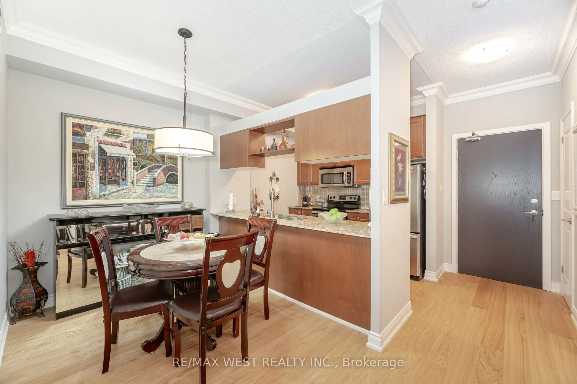 281 Woodbridge Avenue #509