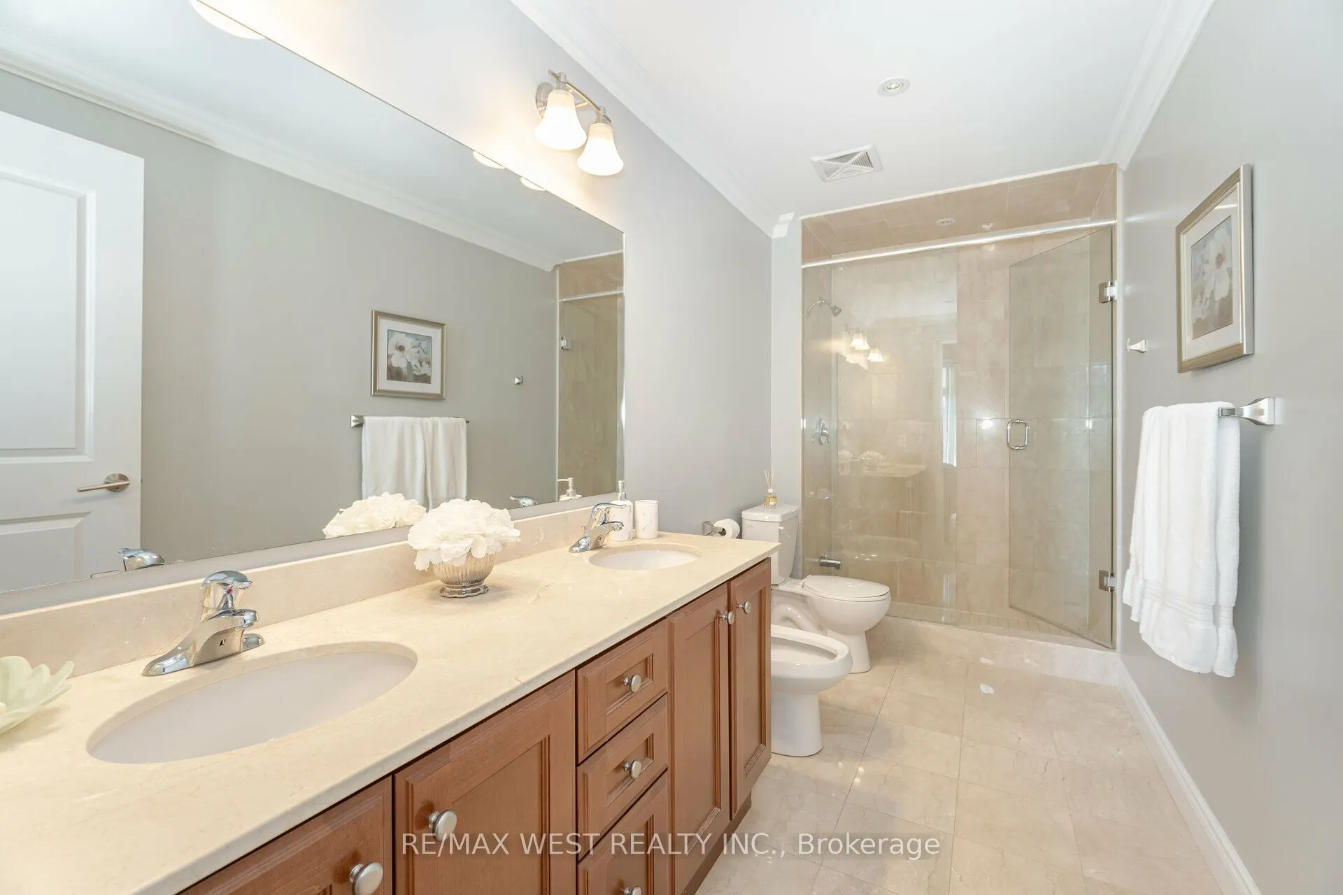 281 Woodbridge Avenue #509