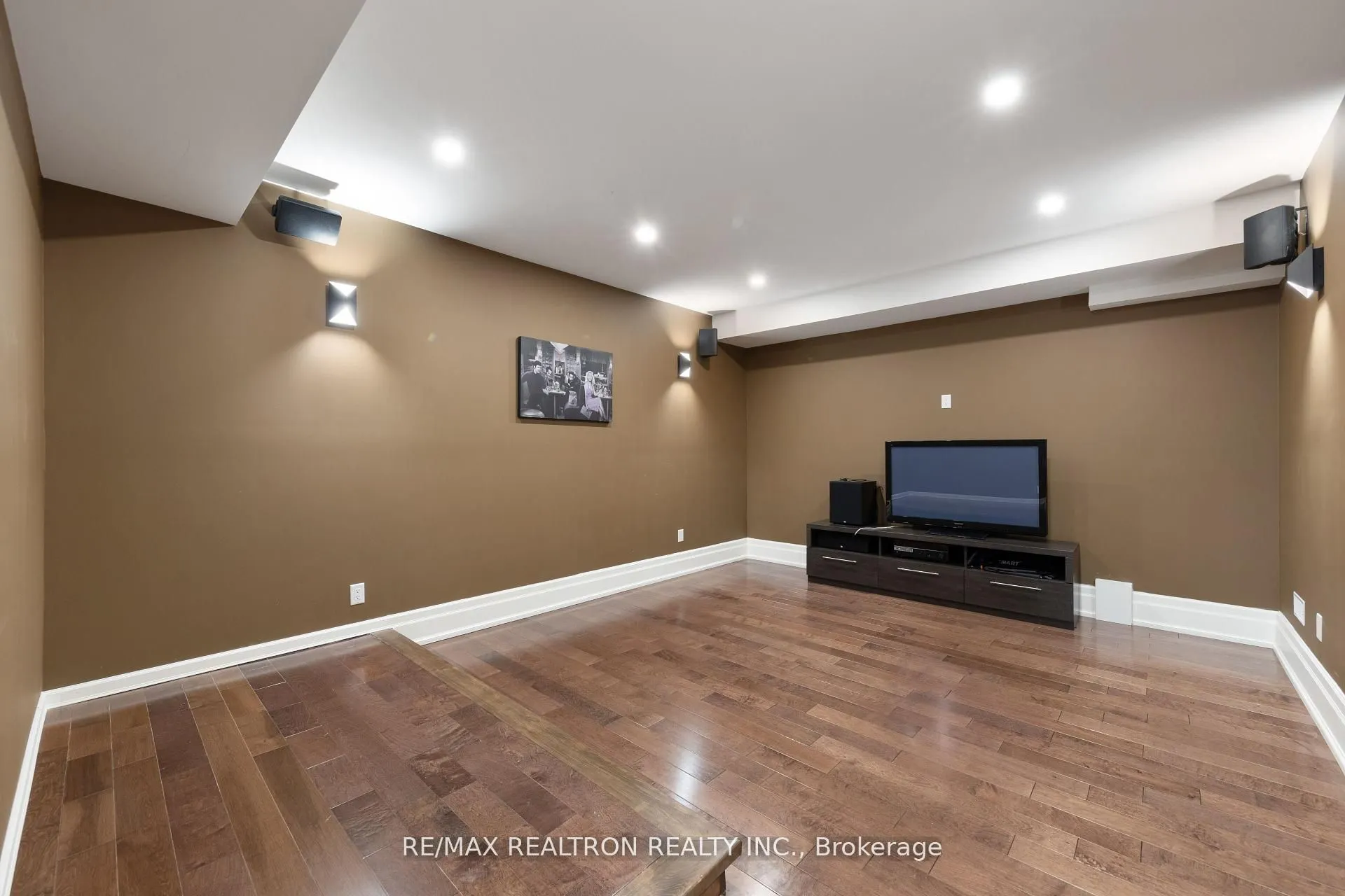 223 Crestwood Road