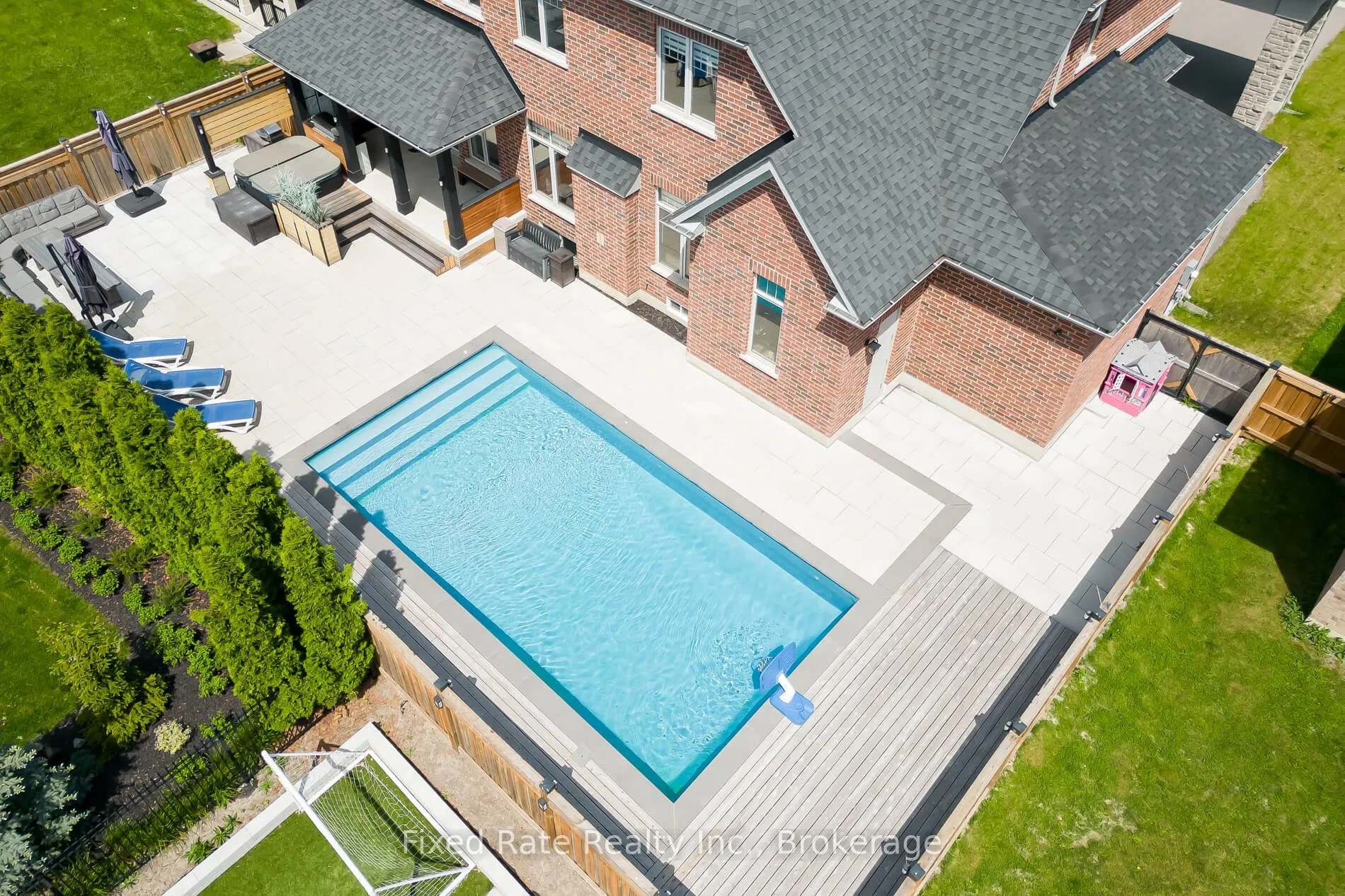 16 Ballard Drive