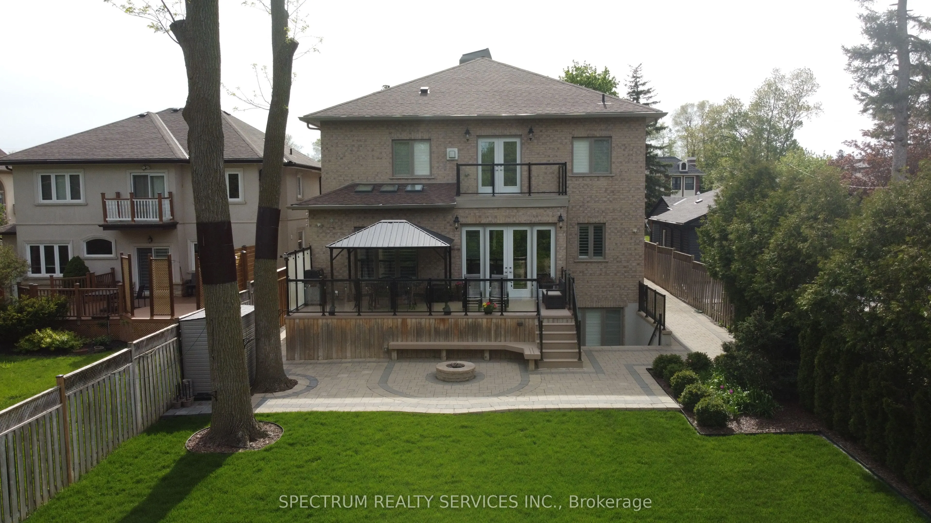 223 Lennox Avenue