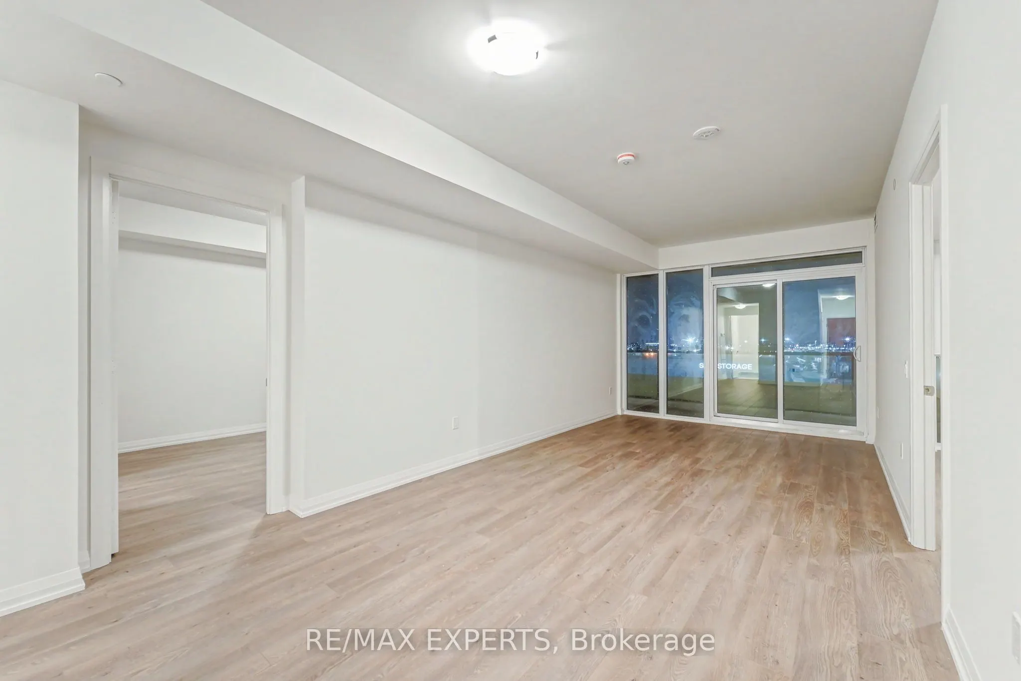 8960 Jane Street #421