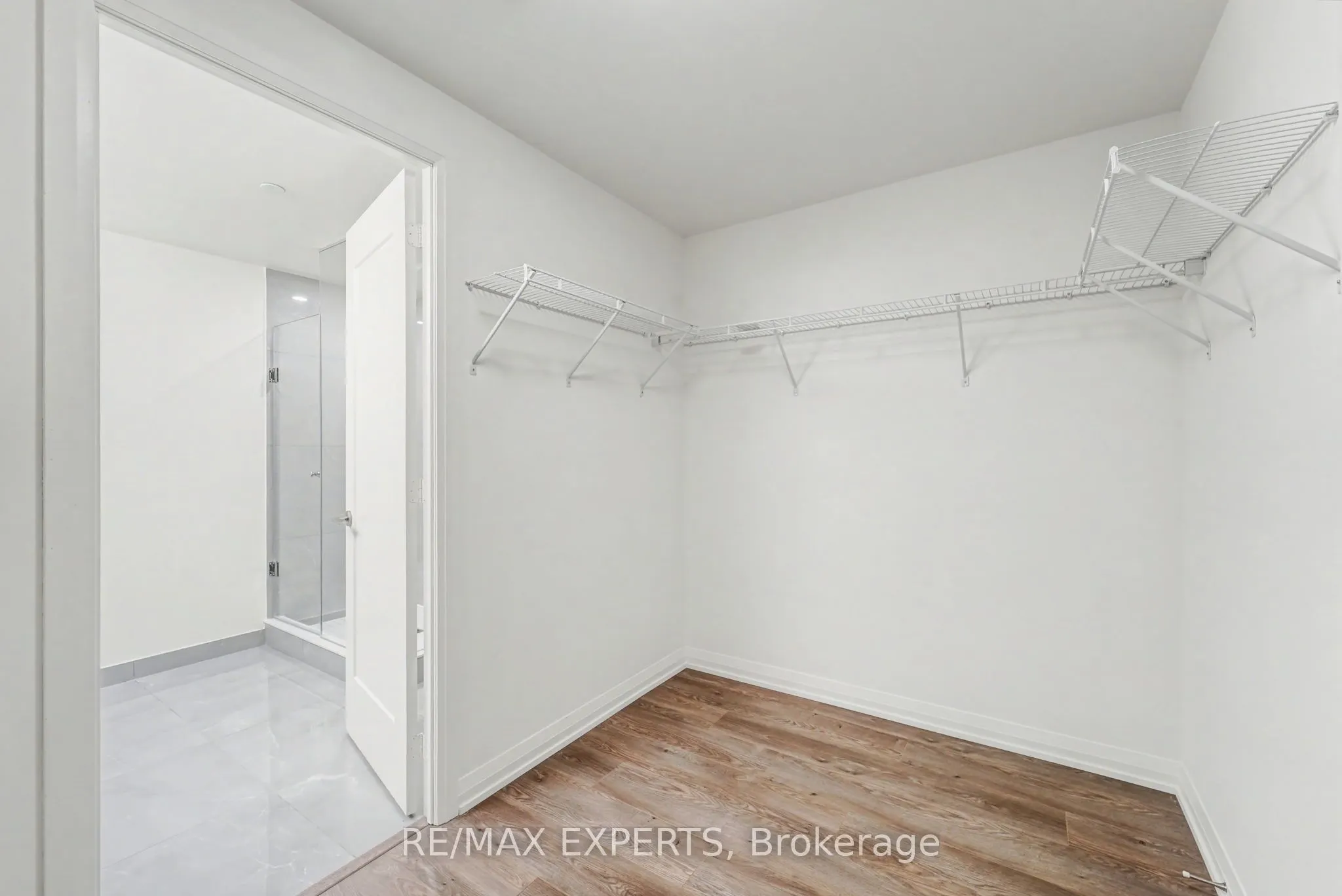 8960 Jane Street #421