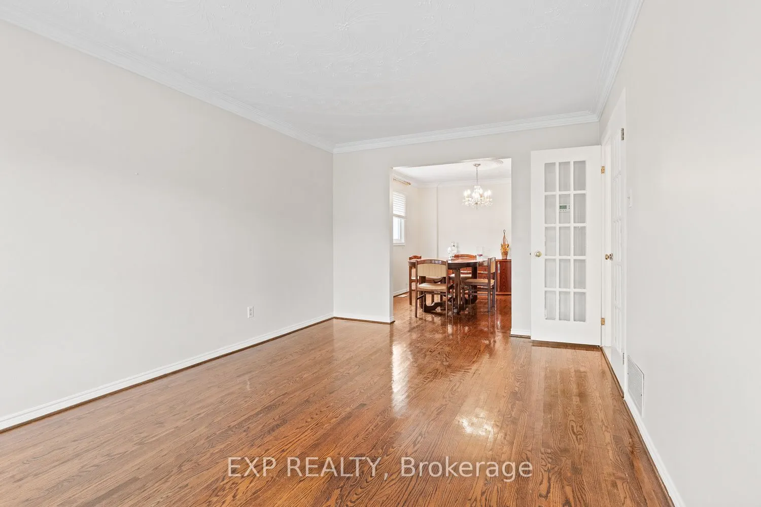 61 Dundee Crescent