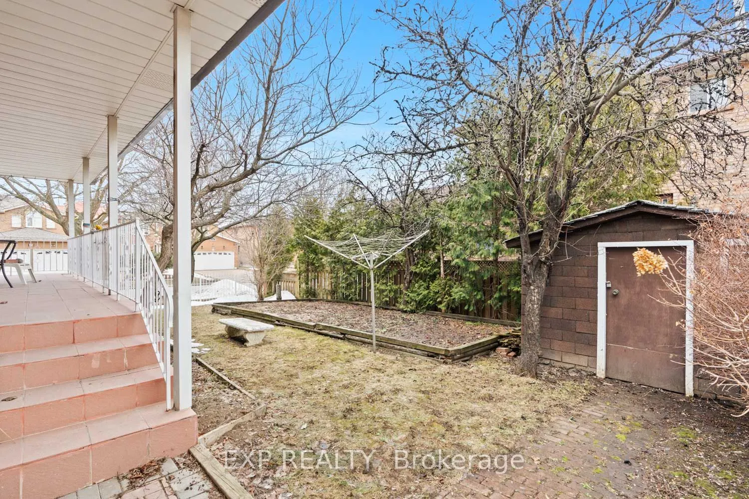 61 Dundee Crescent