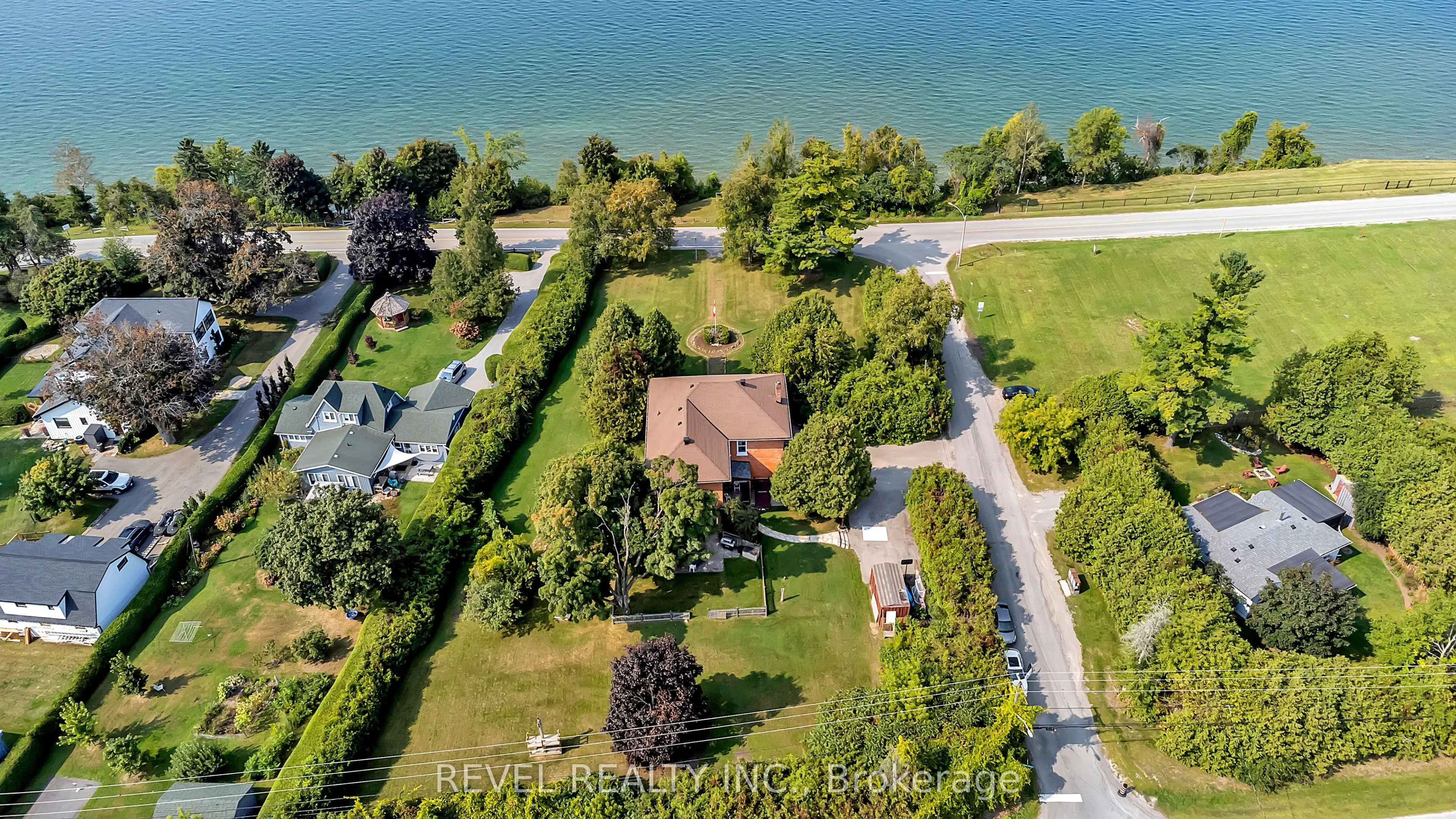 351 Hedge Road