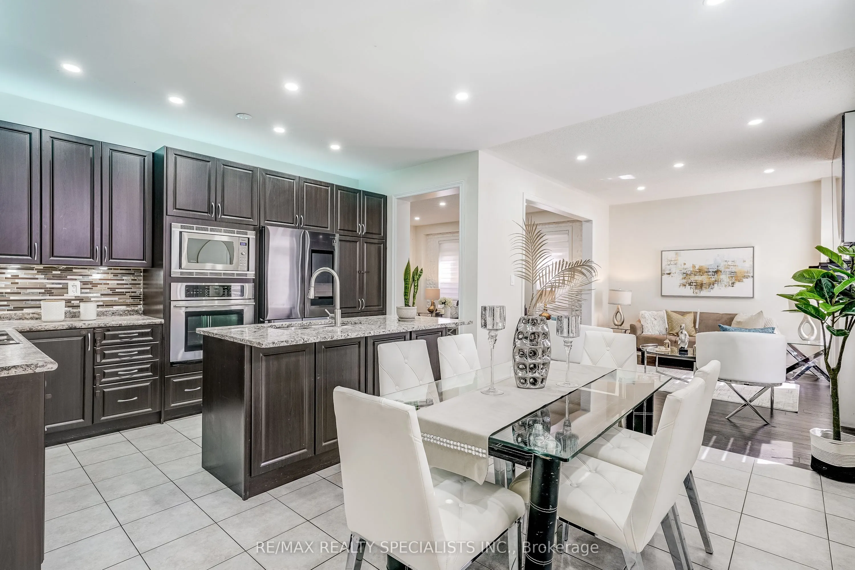 18 Rogers Trail