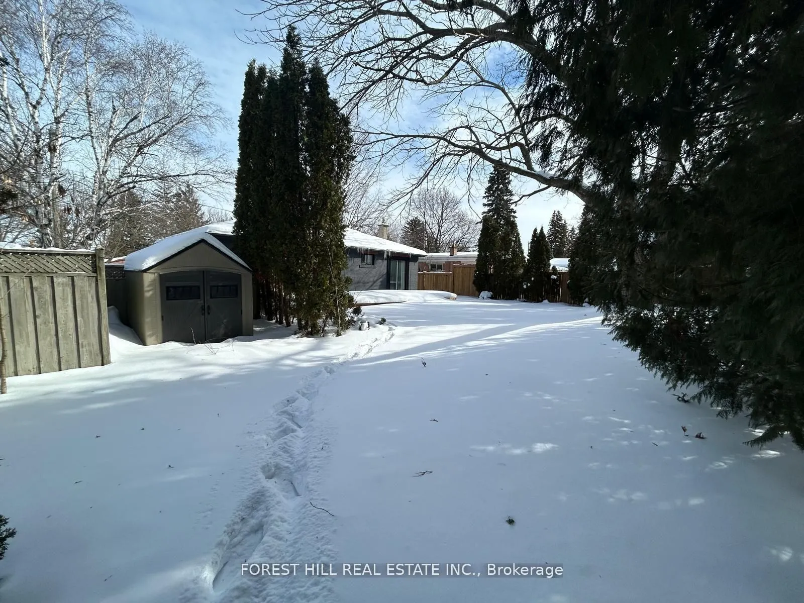 1 Willis Drive