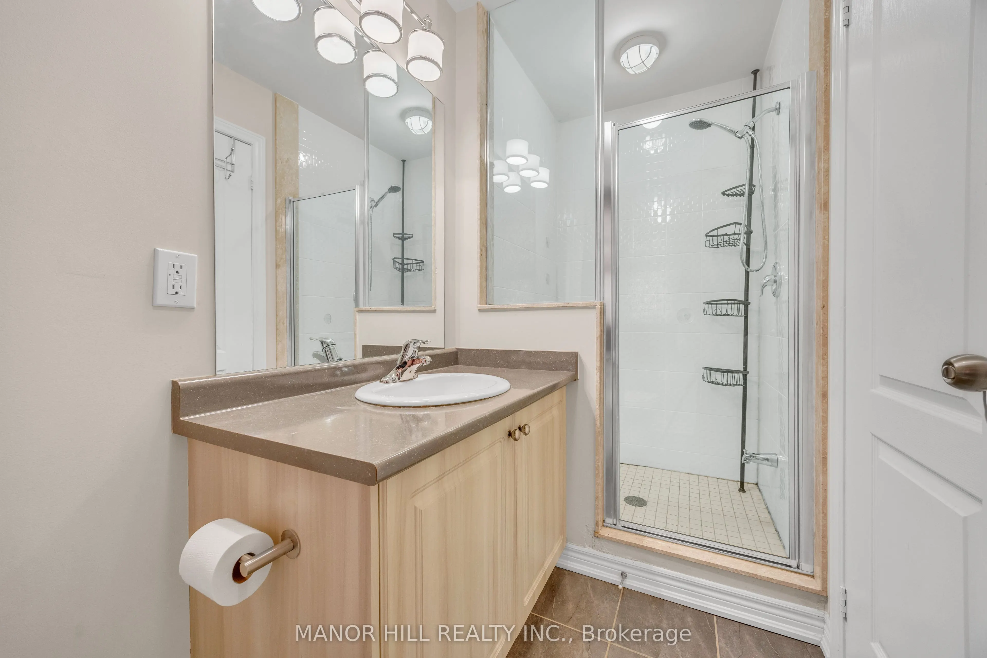 10 Porter Avenue W #12