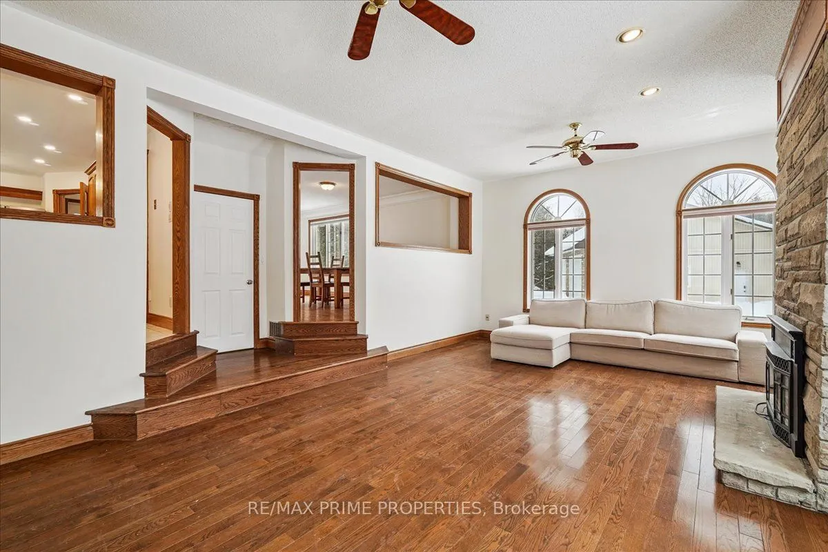 3016 Cole Road