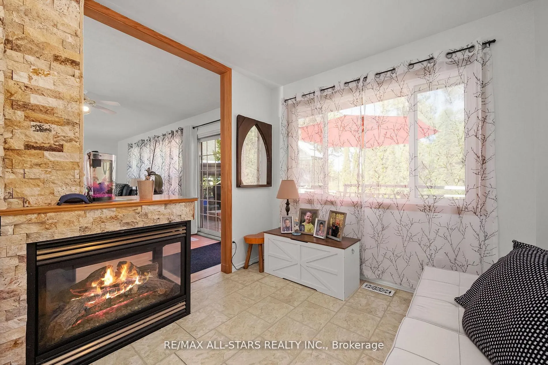 40 Riverglen Drive