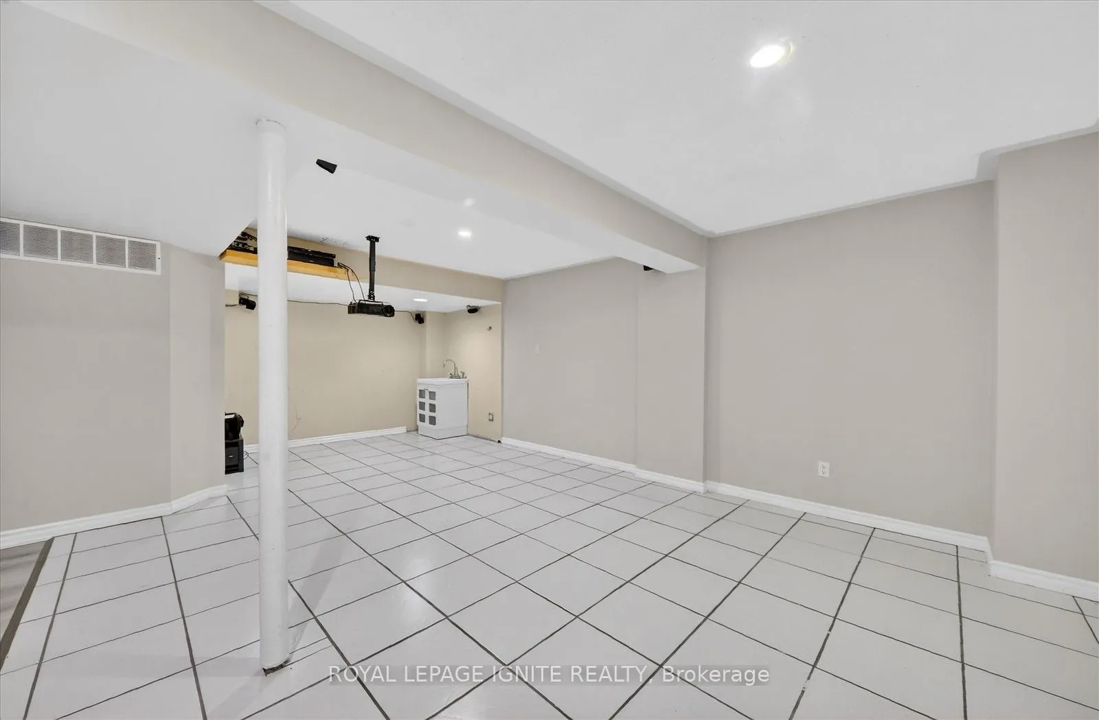 66 Alfred Paterson Drive