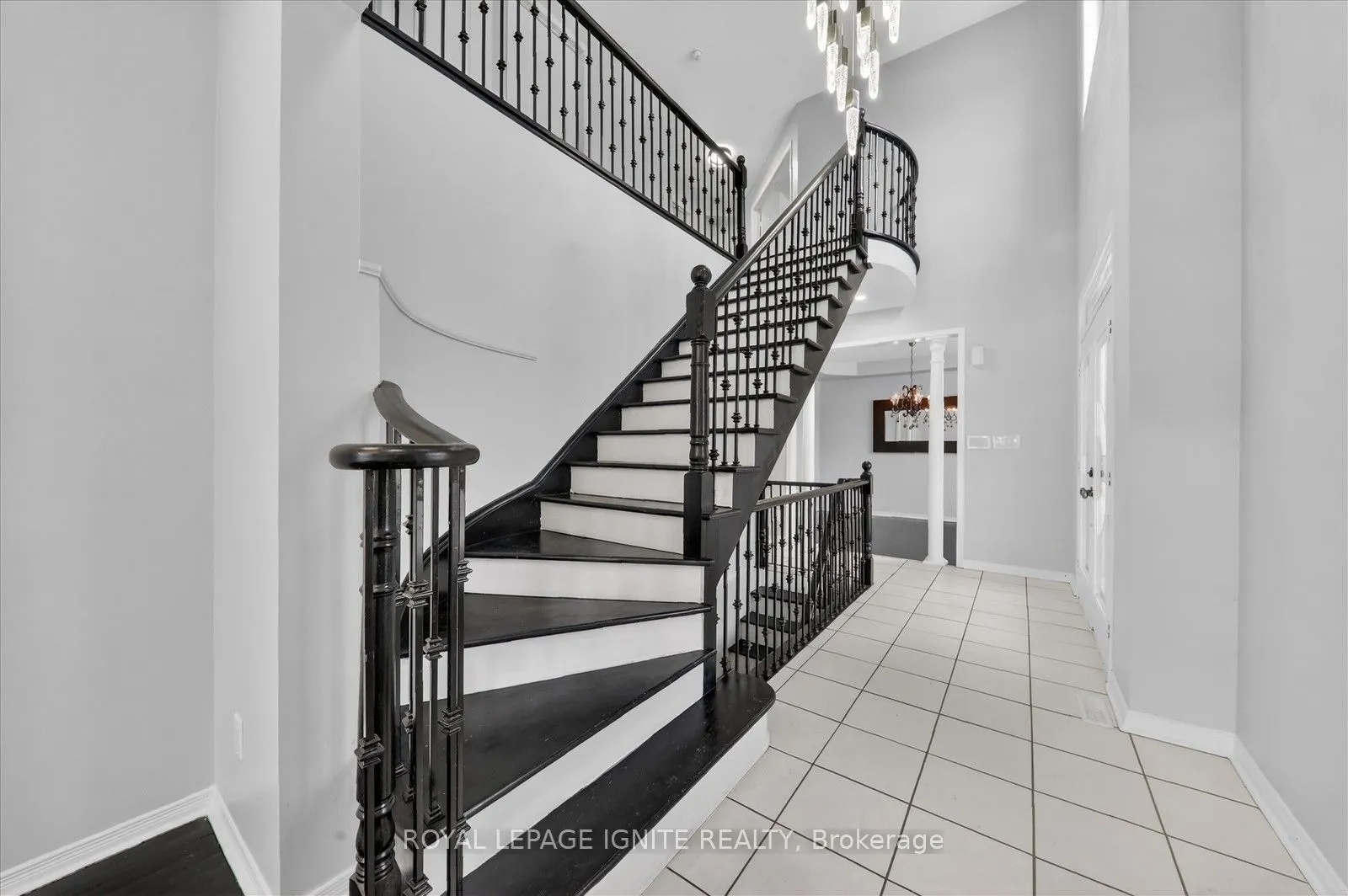 66 Alfred Paterson Drive