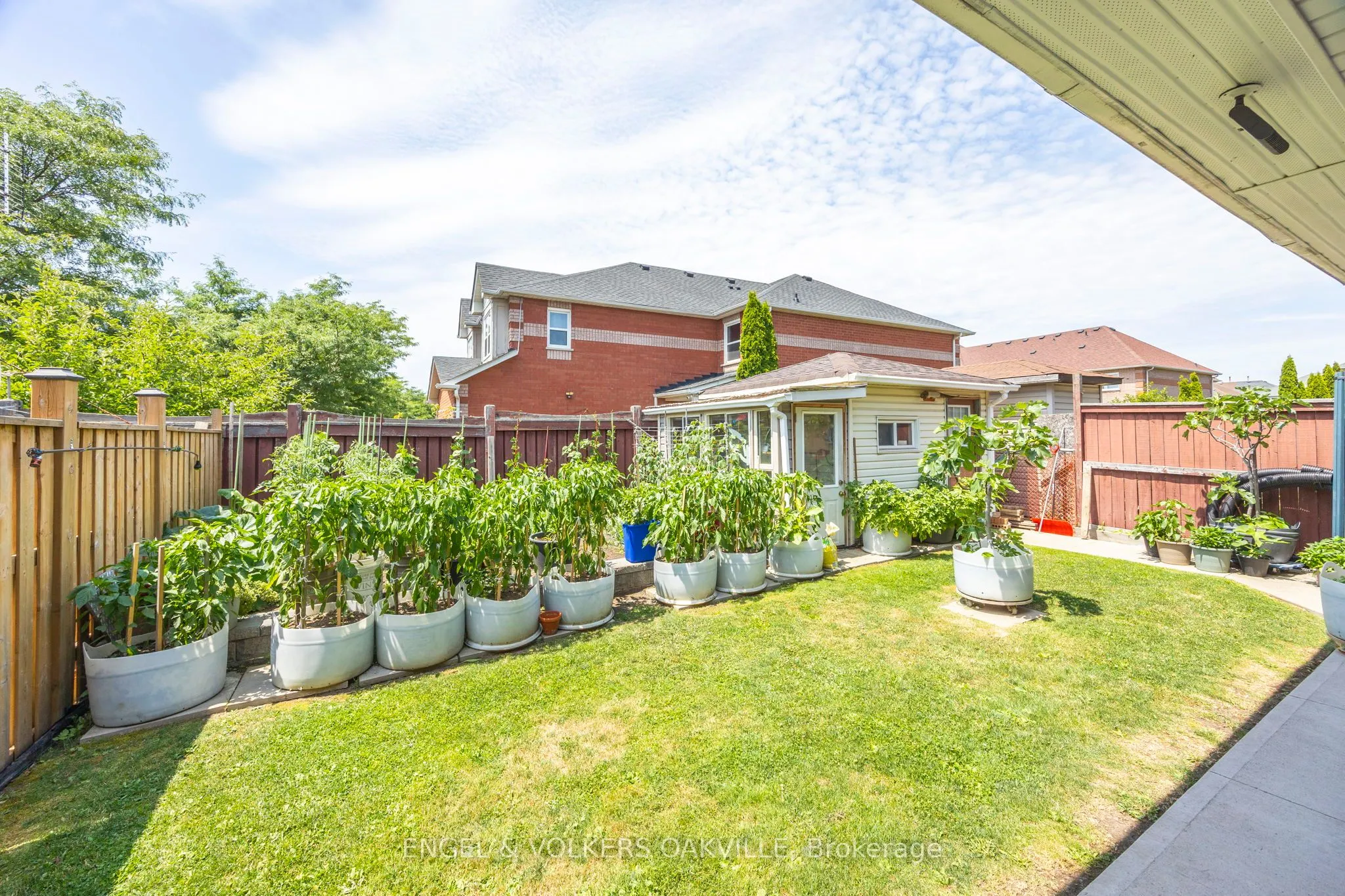 10 Crieff Avenue