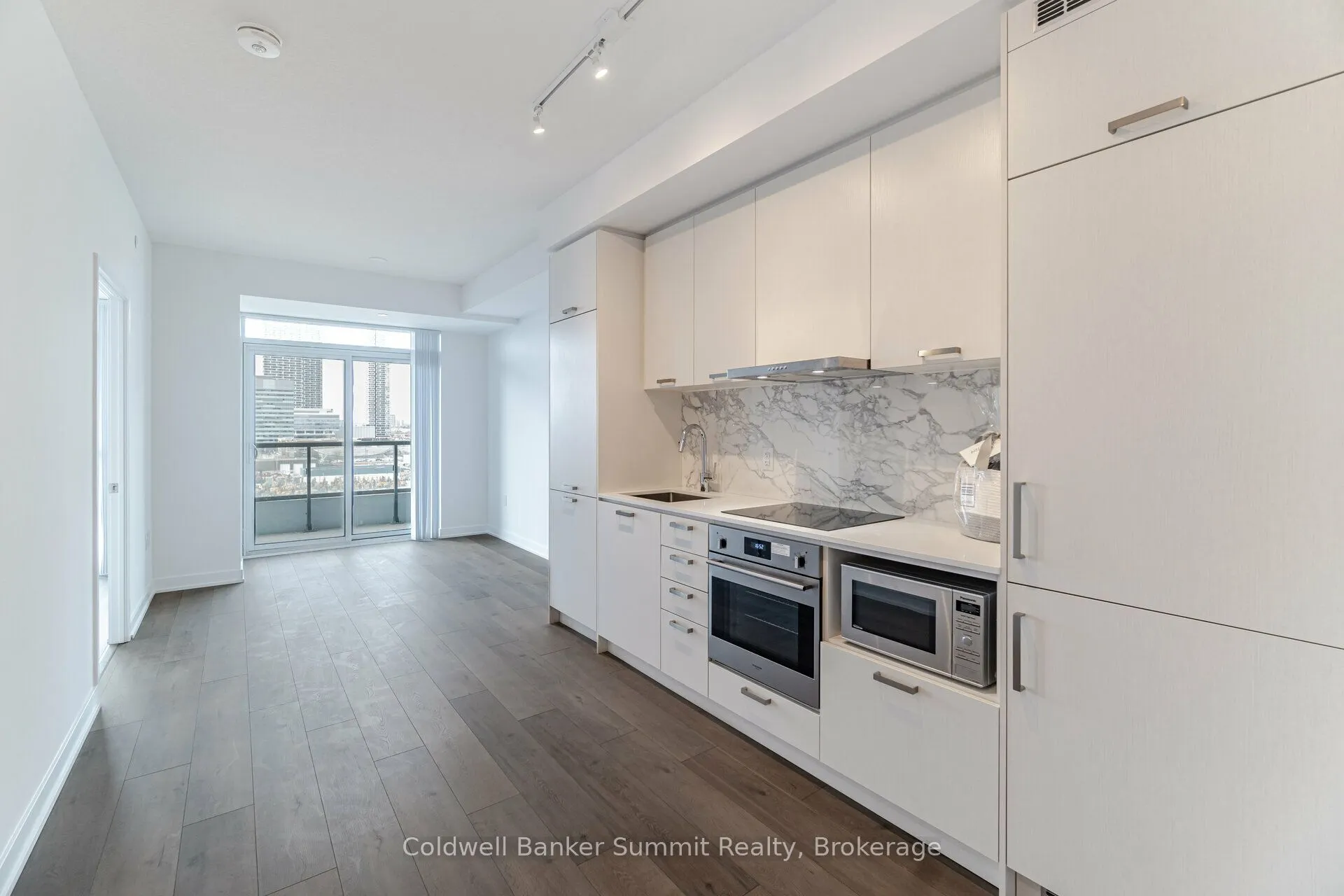 38 Honeycrisp Crescent #1019