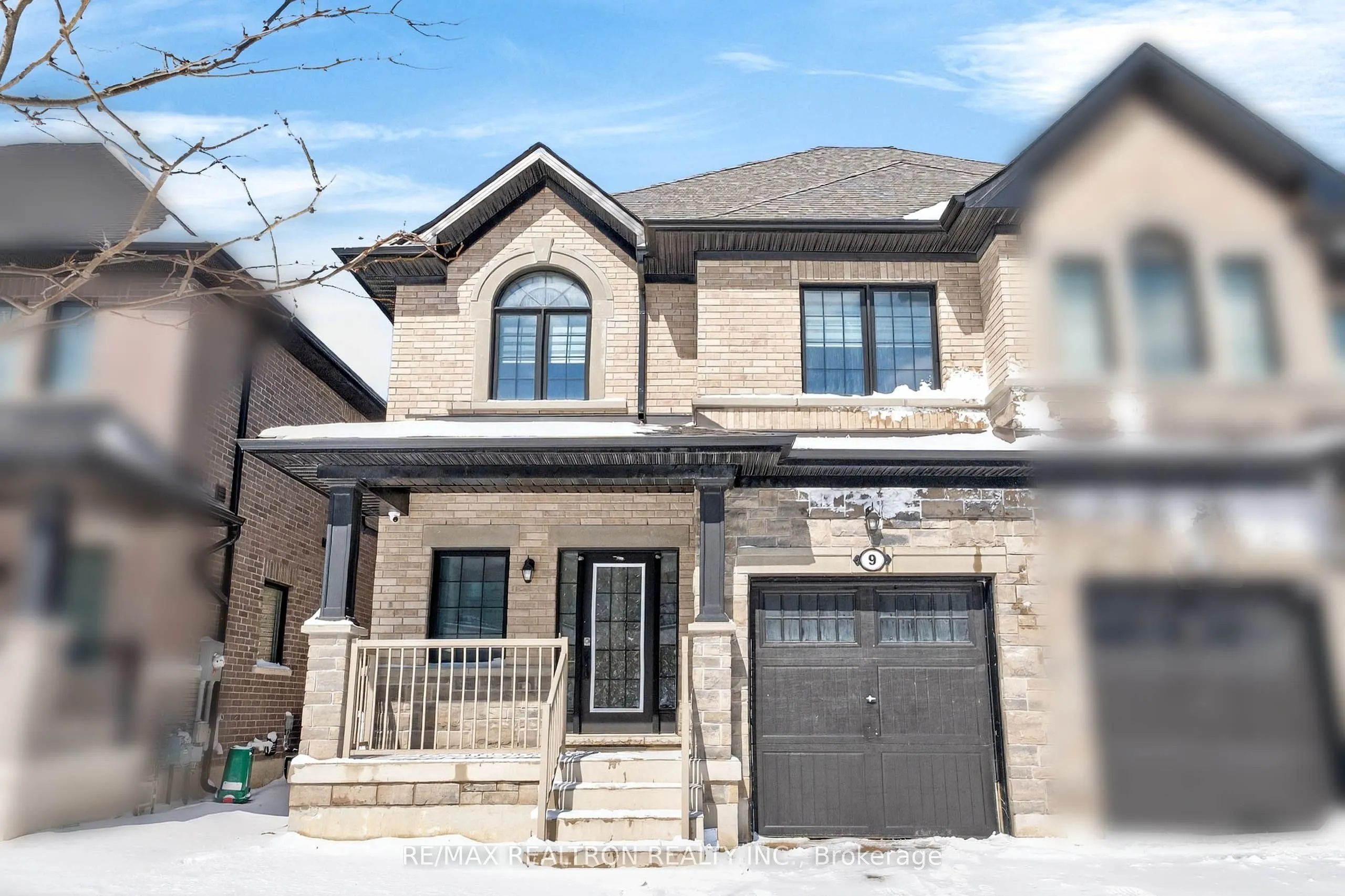 9 Alan Williams Trail