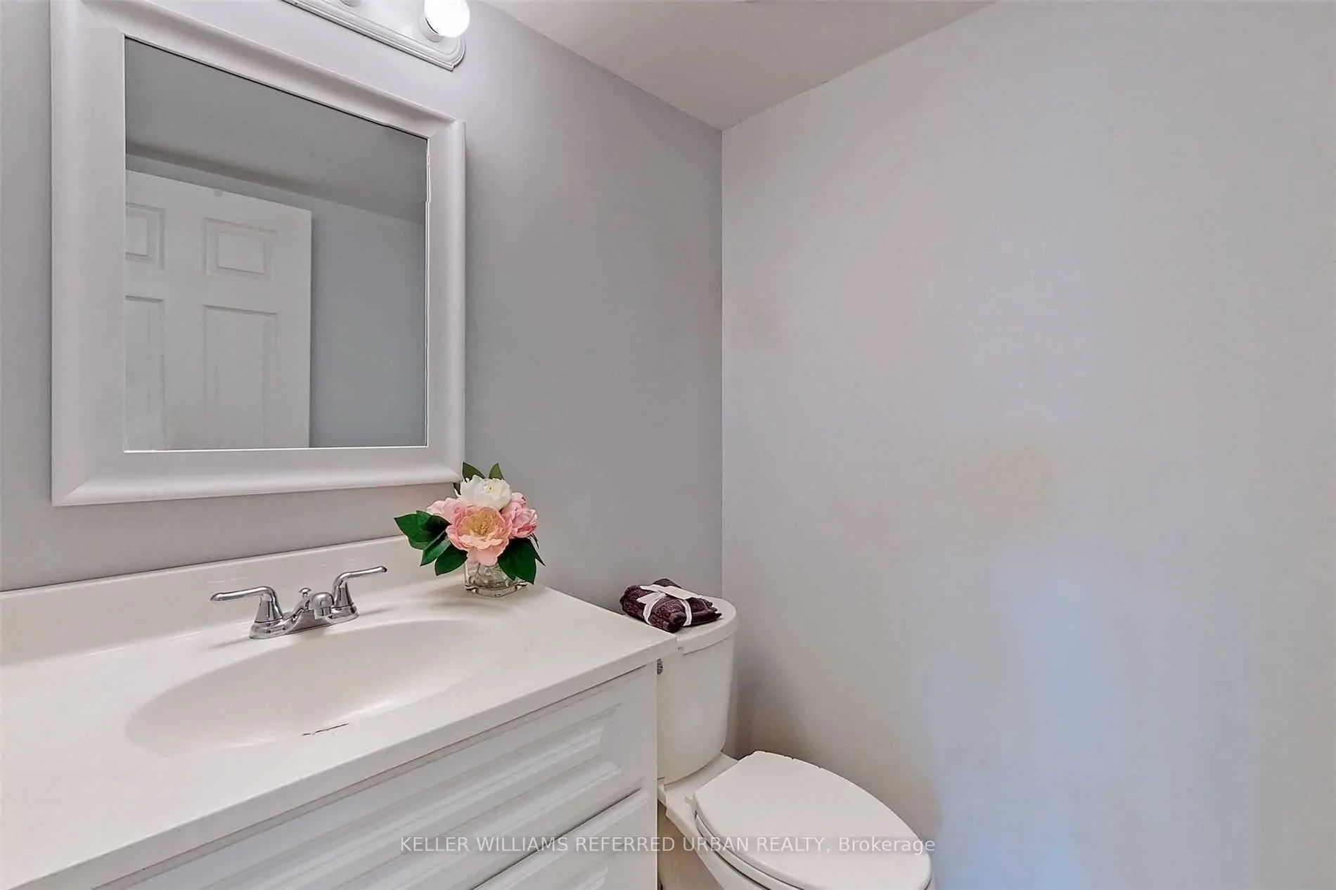309 Major Mackenzie Drive E #420
