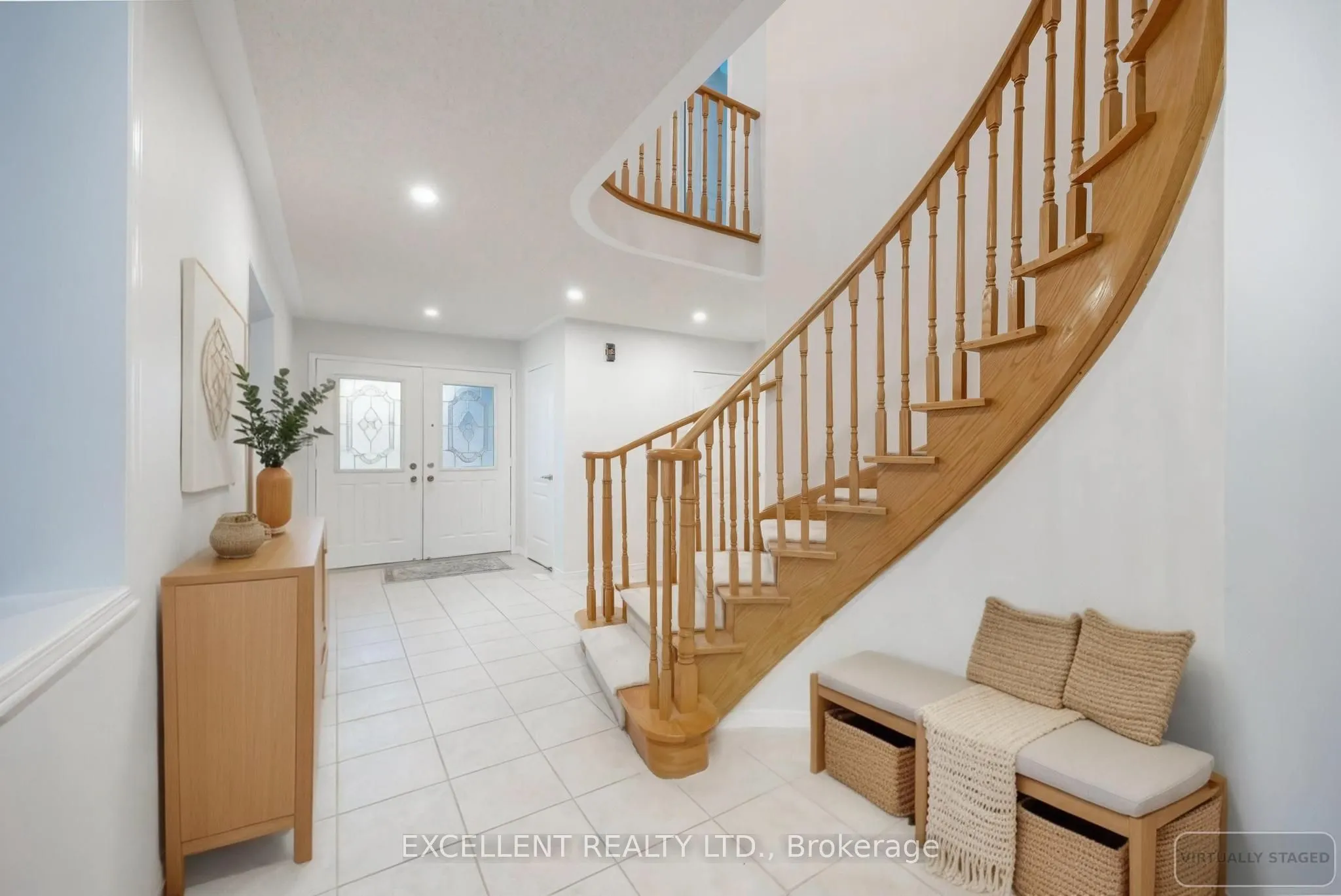 17 Charrington Crescent