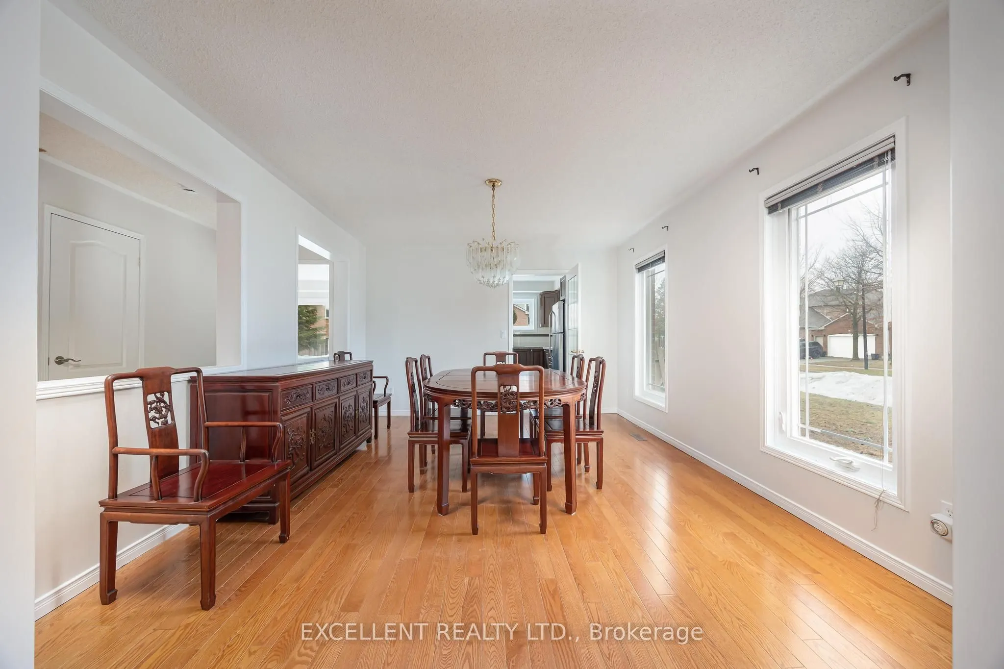 17 Charrington Crescent