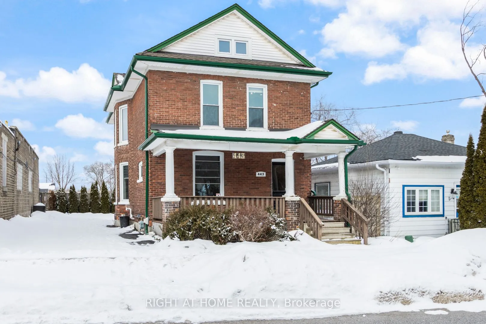 443 Ontario Street #Main Floor