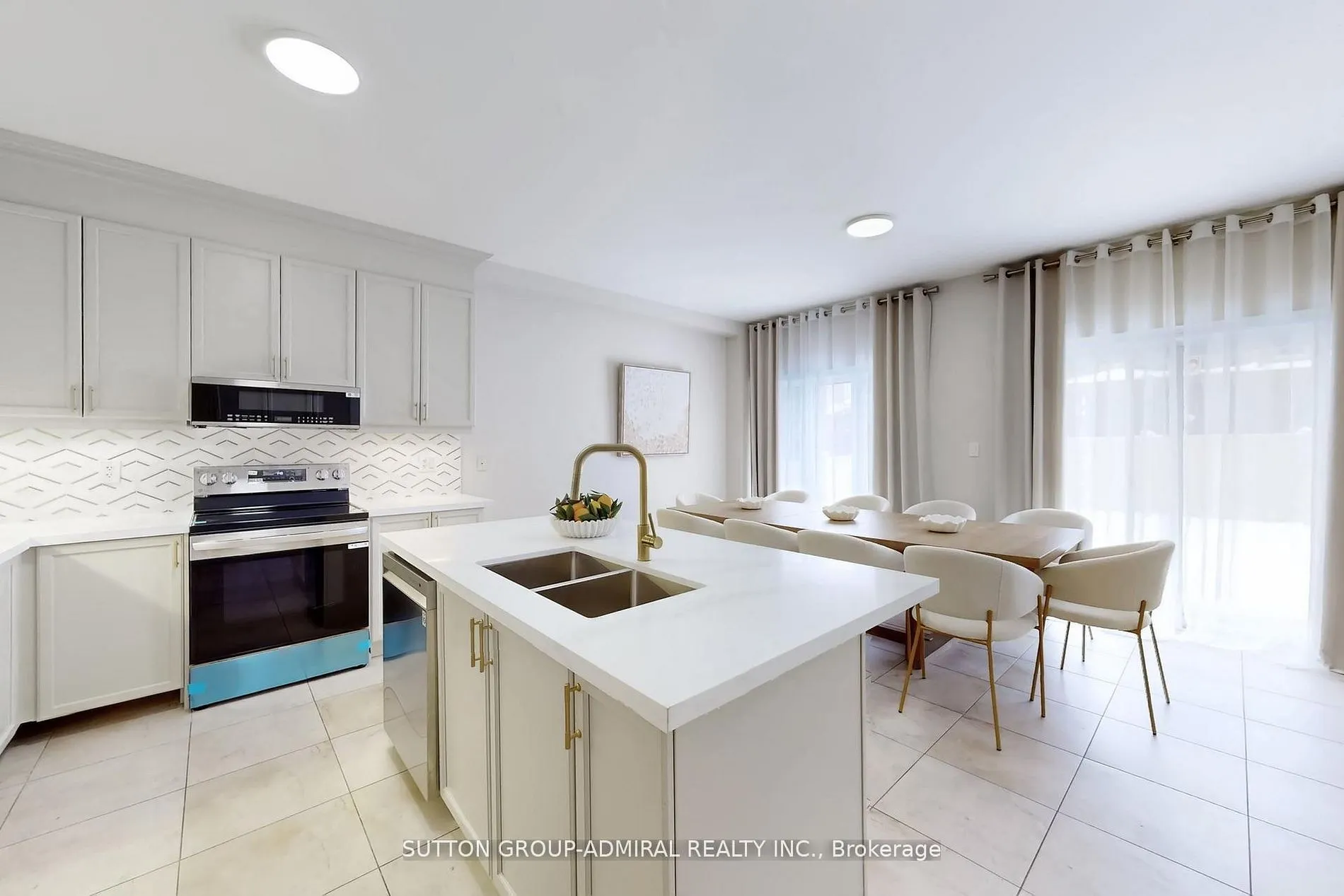 85 Coral Acres Drive