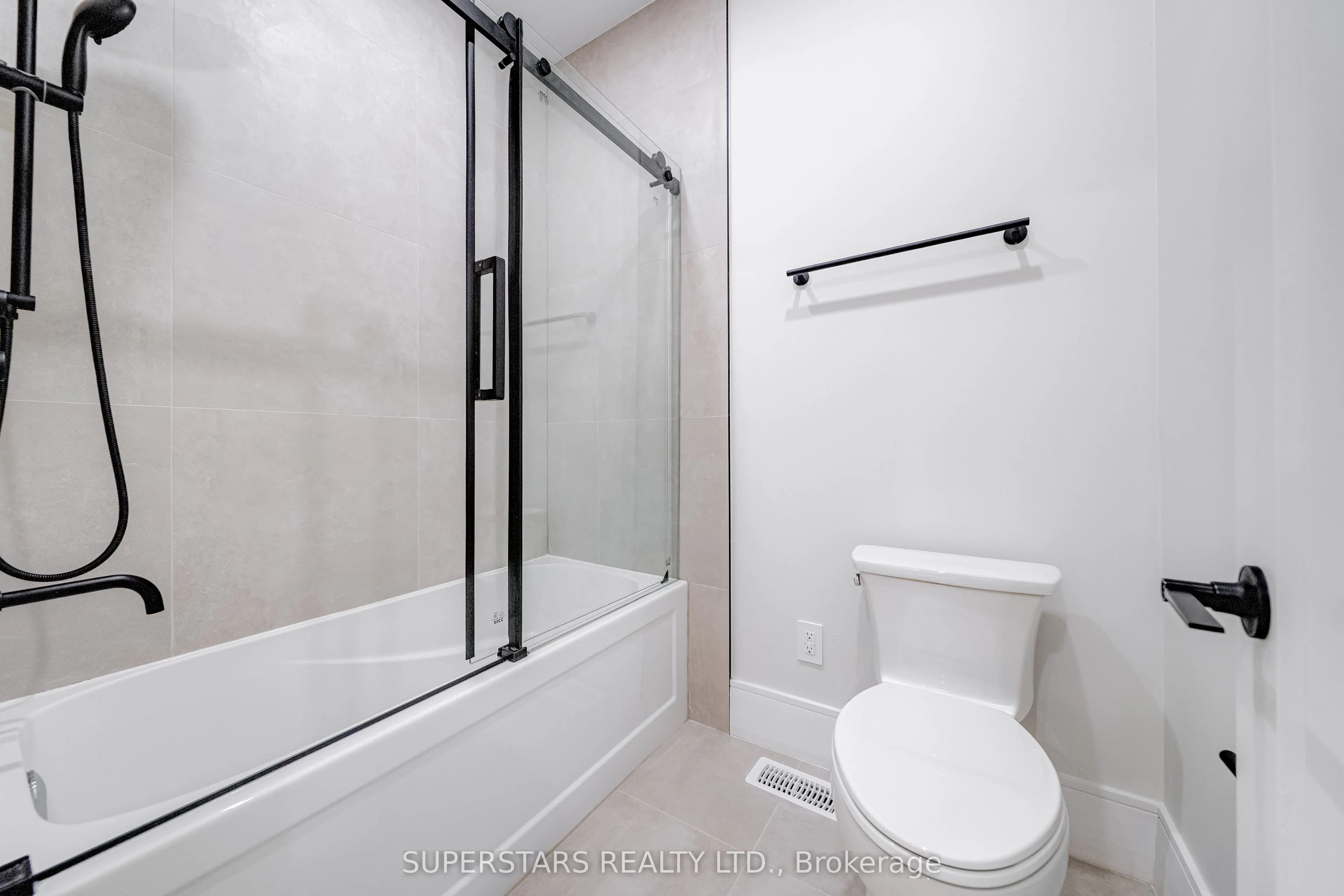 21 Shadbolt Court
