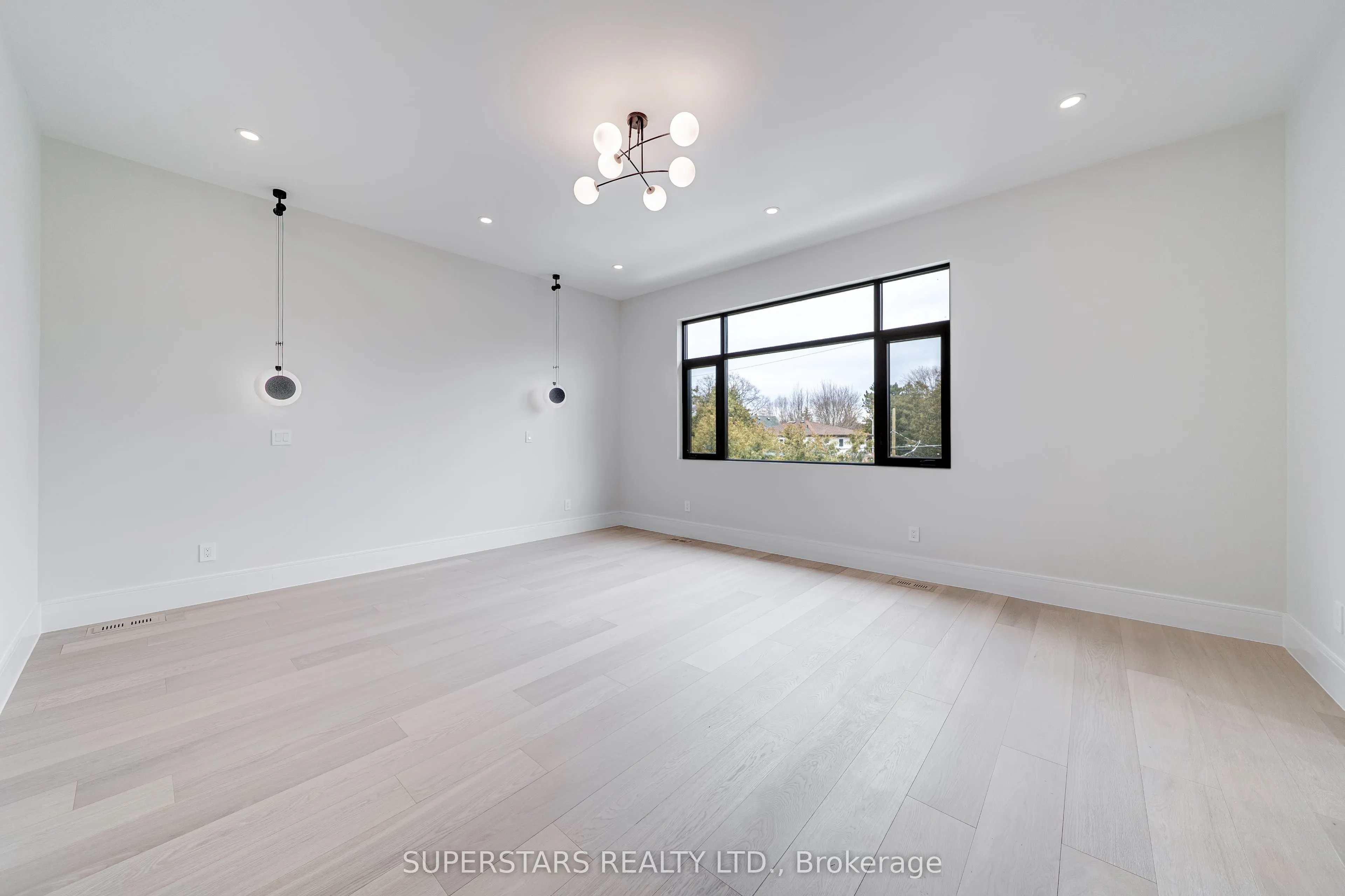 21 Shadbolt Court
