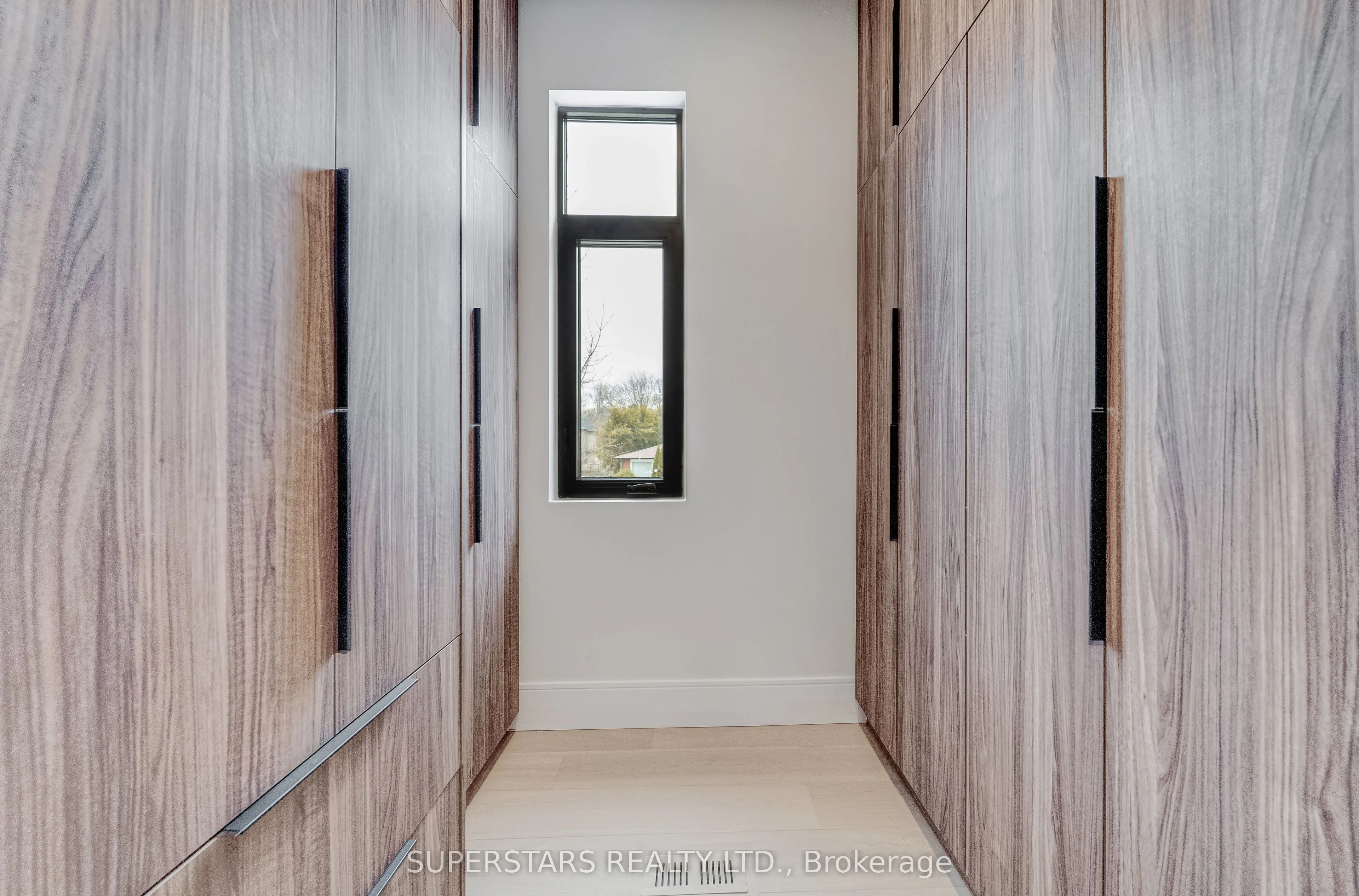 21 Shadbolt Court