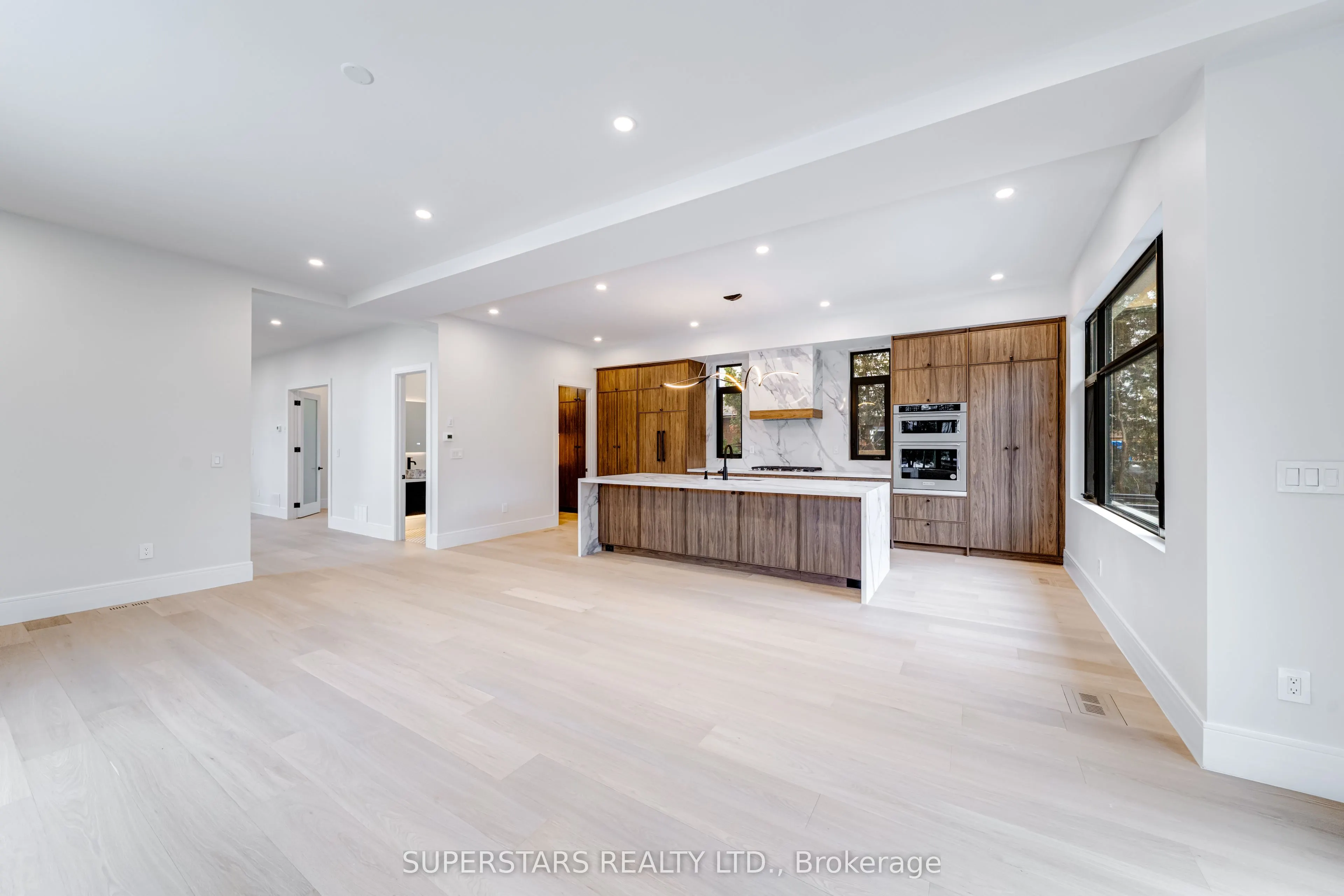 21 Shadbolt Court